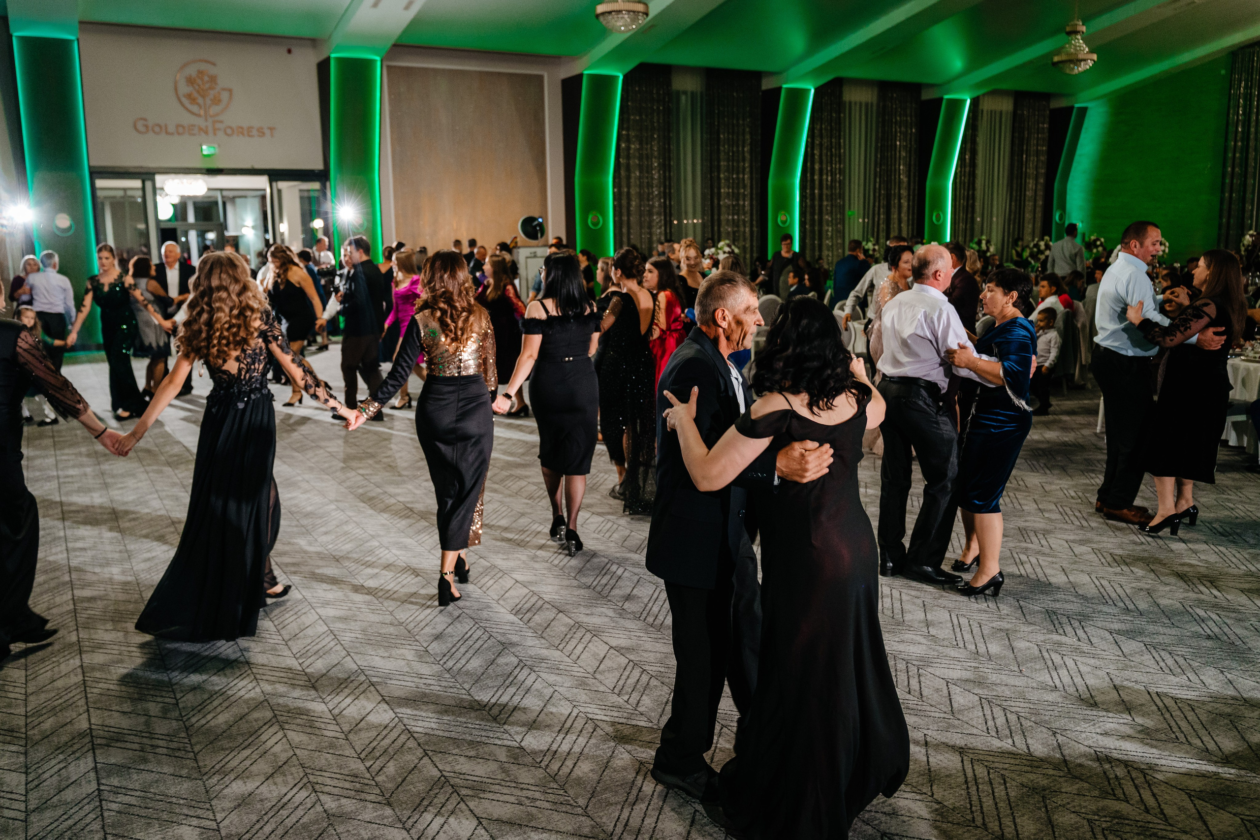 Nuntă. Derevlean Daniel Fotograf