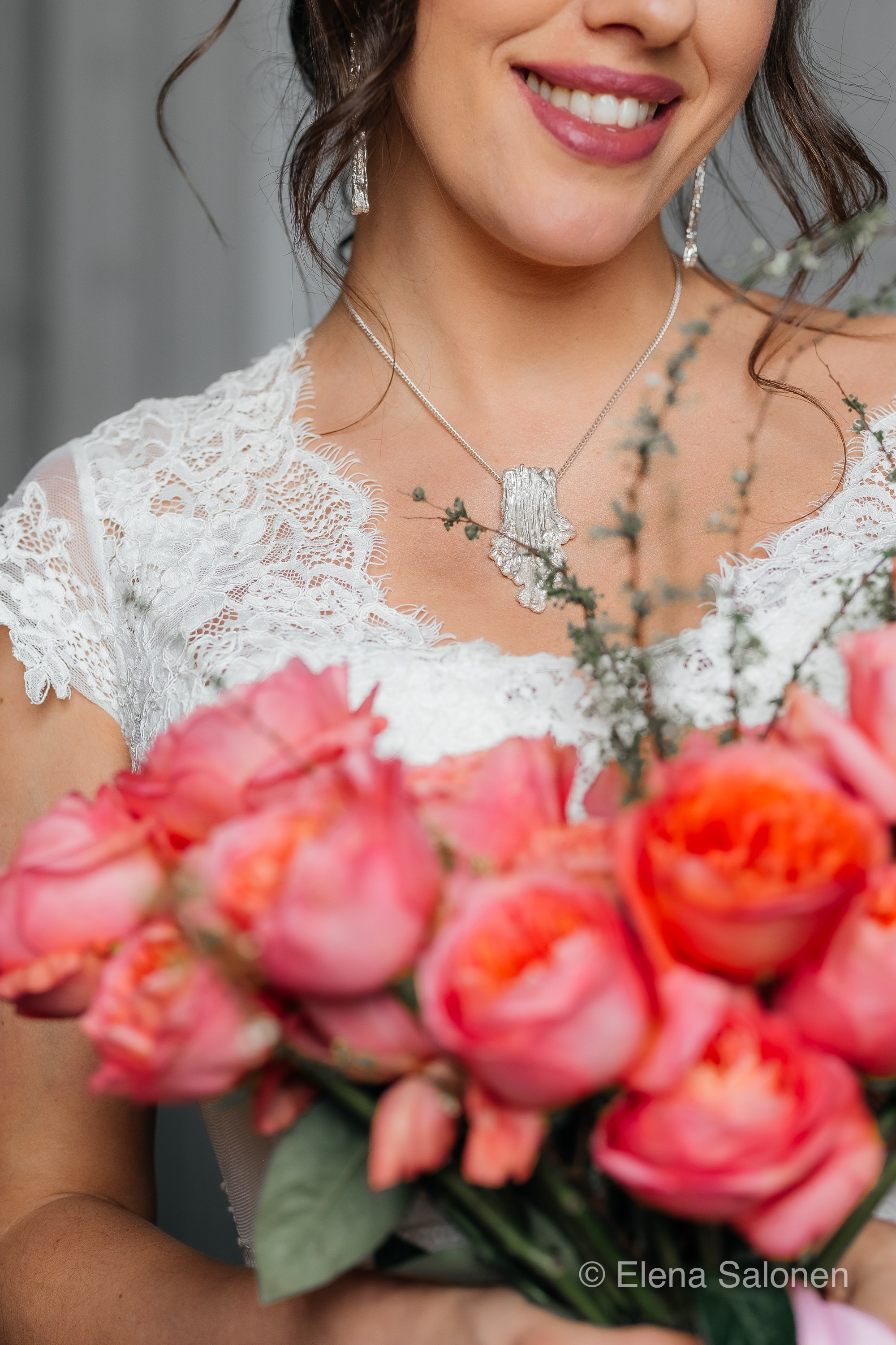 Iso hääkuvaus Helsingissä. Valokuvaaja Lahti, Helsinki Elena Salonen