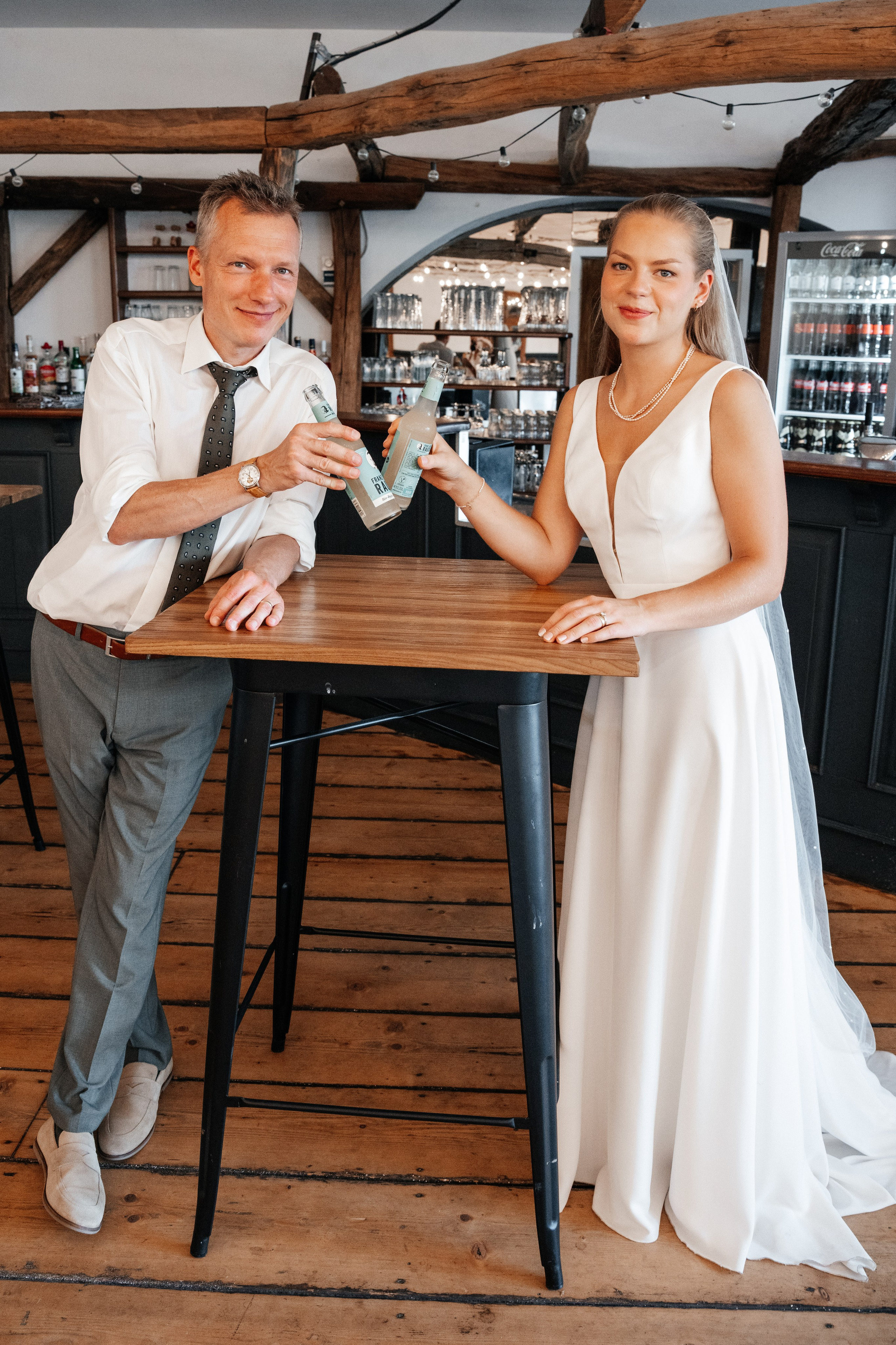 H & S, AVERDUNKSHOF. Wedding Photographer Germany