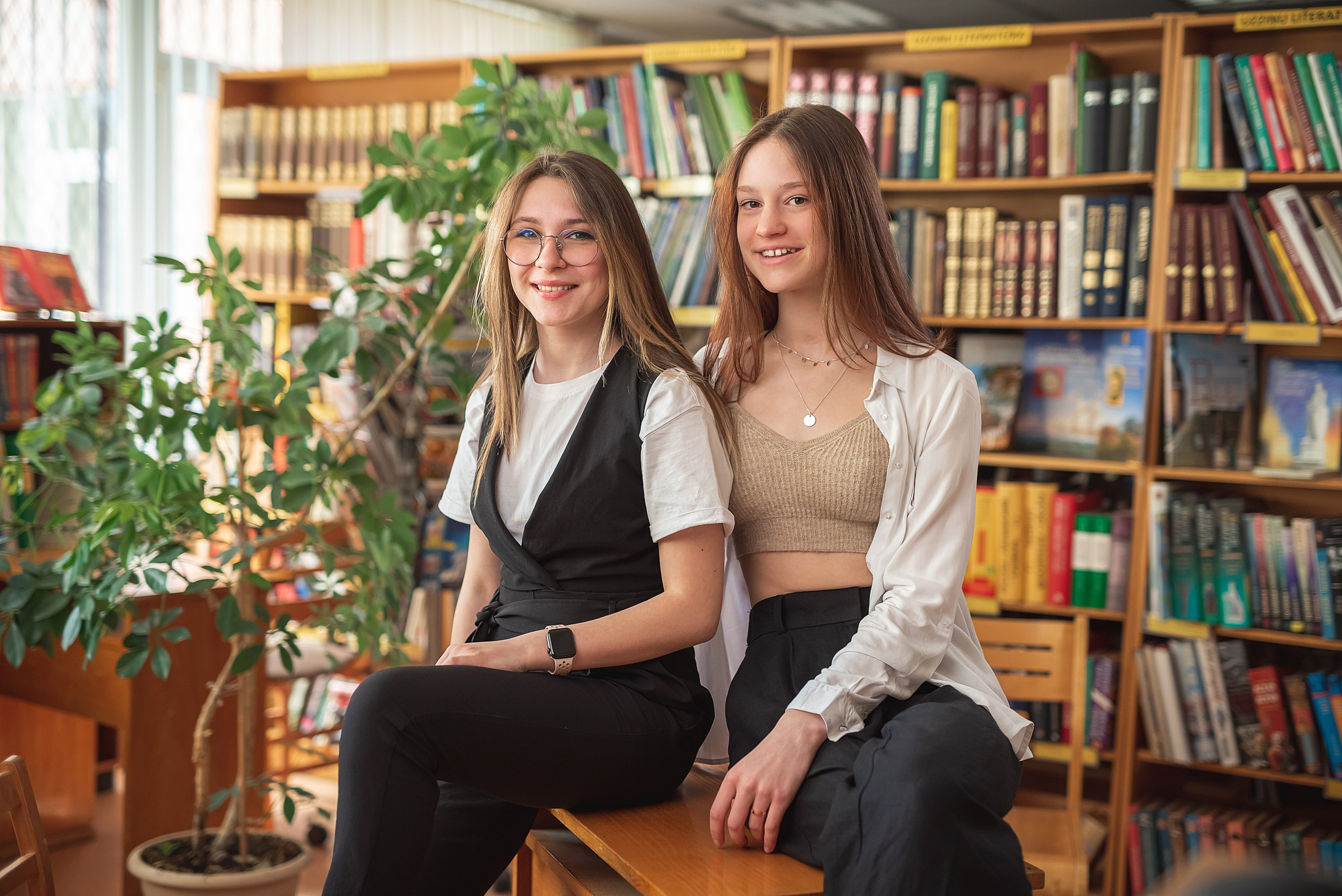 95. Vidusskola, 9 Klase. Fotogrāfs Rīgā. Gīmenes, individuālās un dažādu produktu fotosesijas