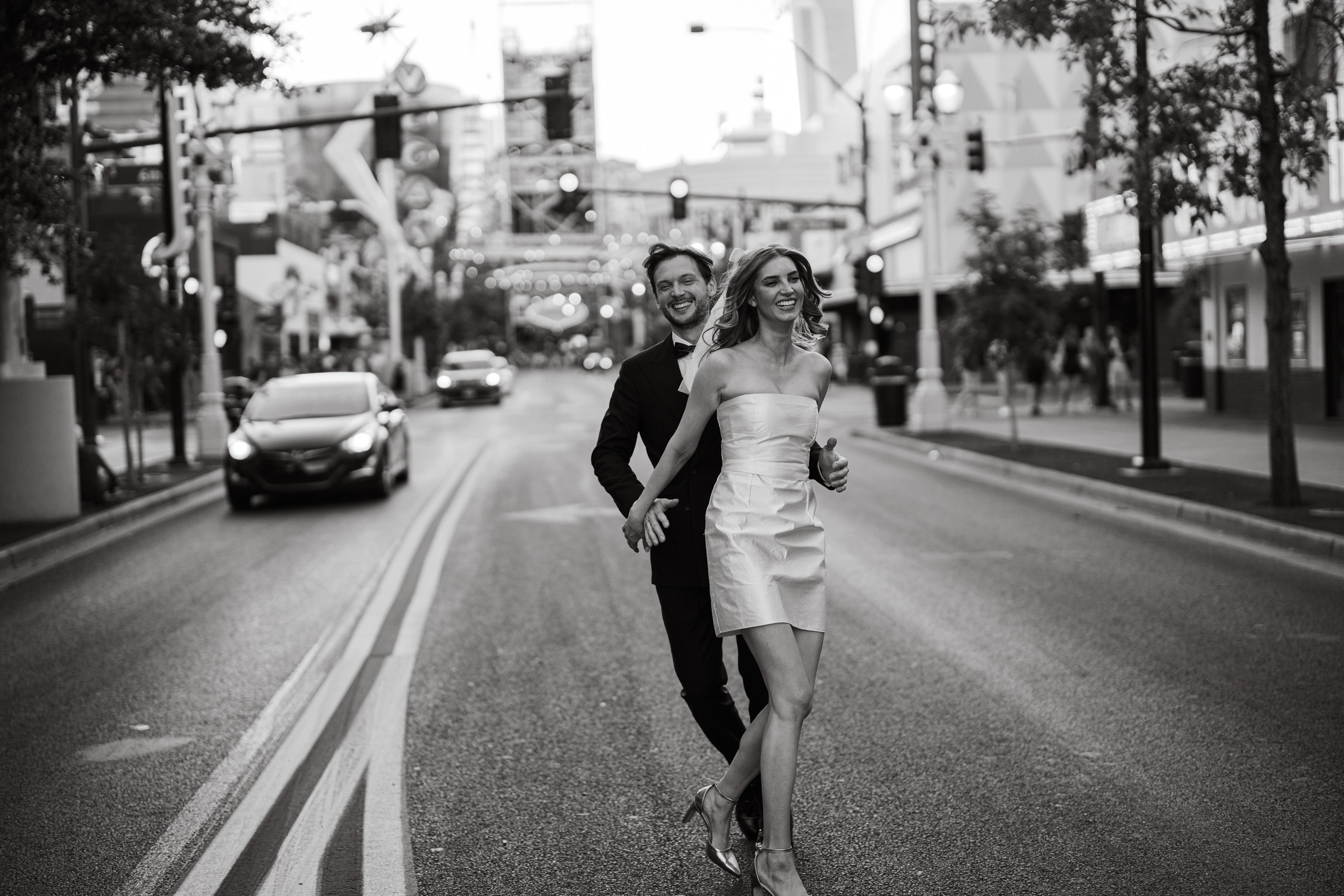 Sabrina&Patrick. Wedding & elopement photographer Viktoriya Kravtsov. Las Vegas
