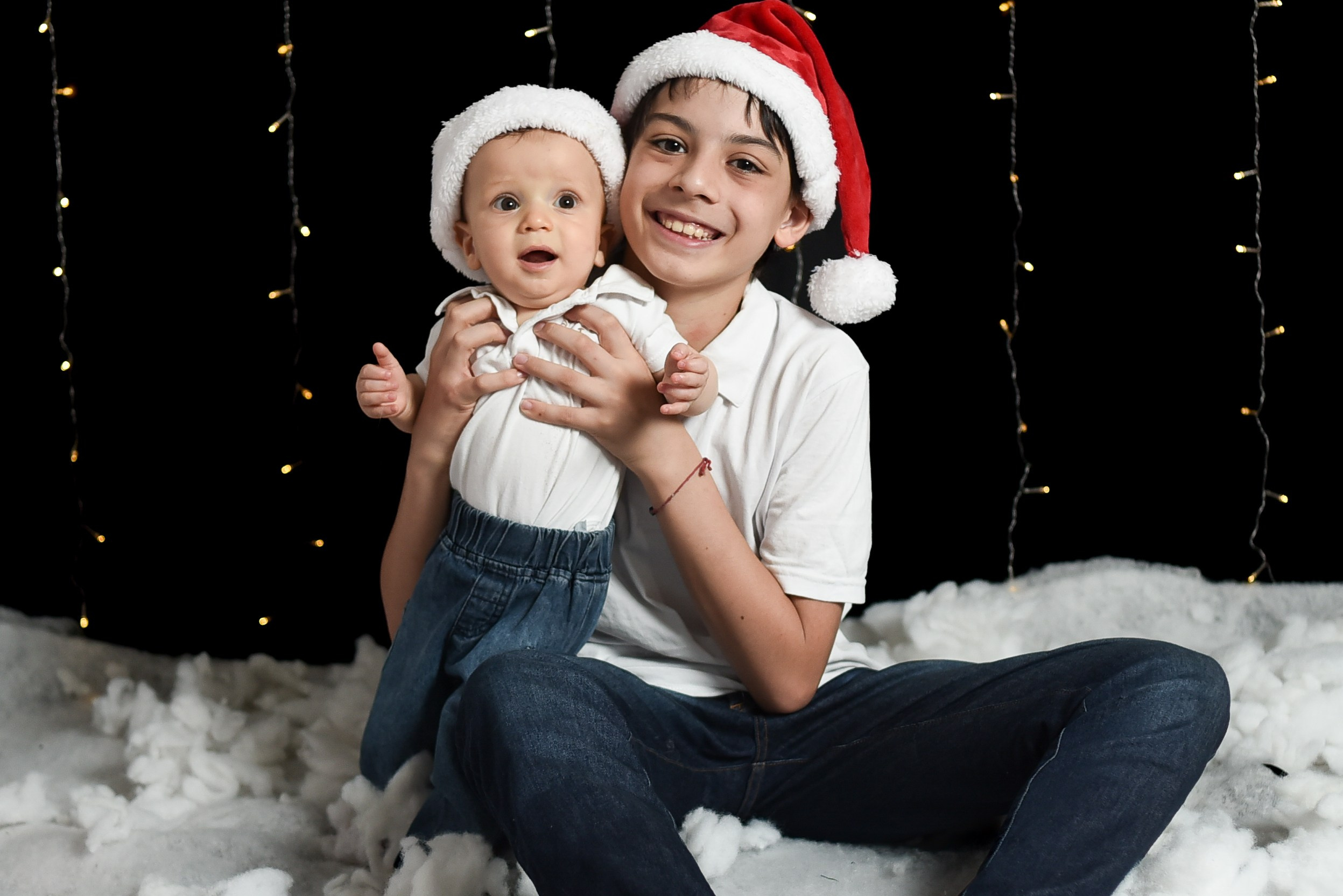 Sesión Navideña de Faustino, Octavio y Familia. Fotografo de casamiento en misiones y fotógrafo de familia  Posadas