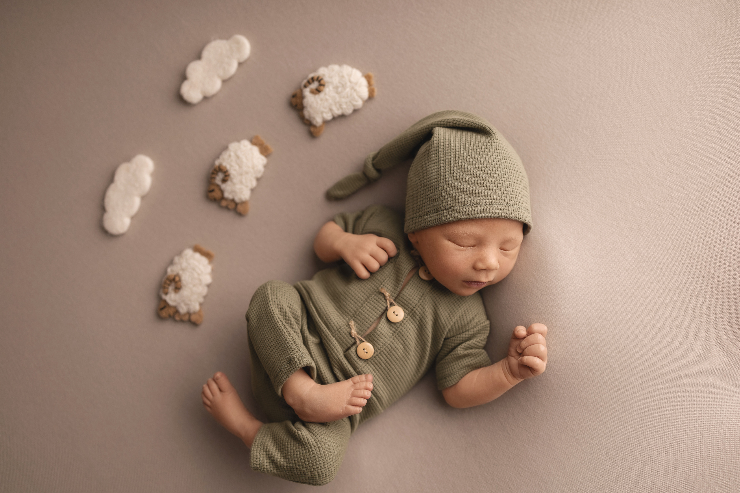Neugeborene. Neugeborene- Schwangerschaft- und Kinder Fotografin in Lehre