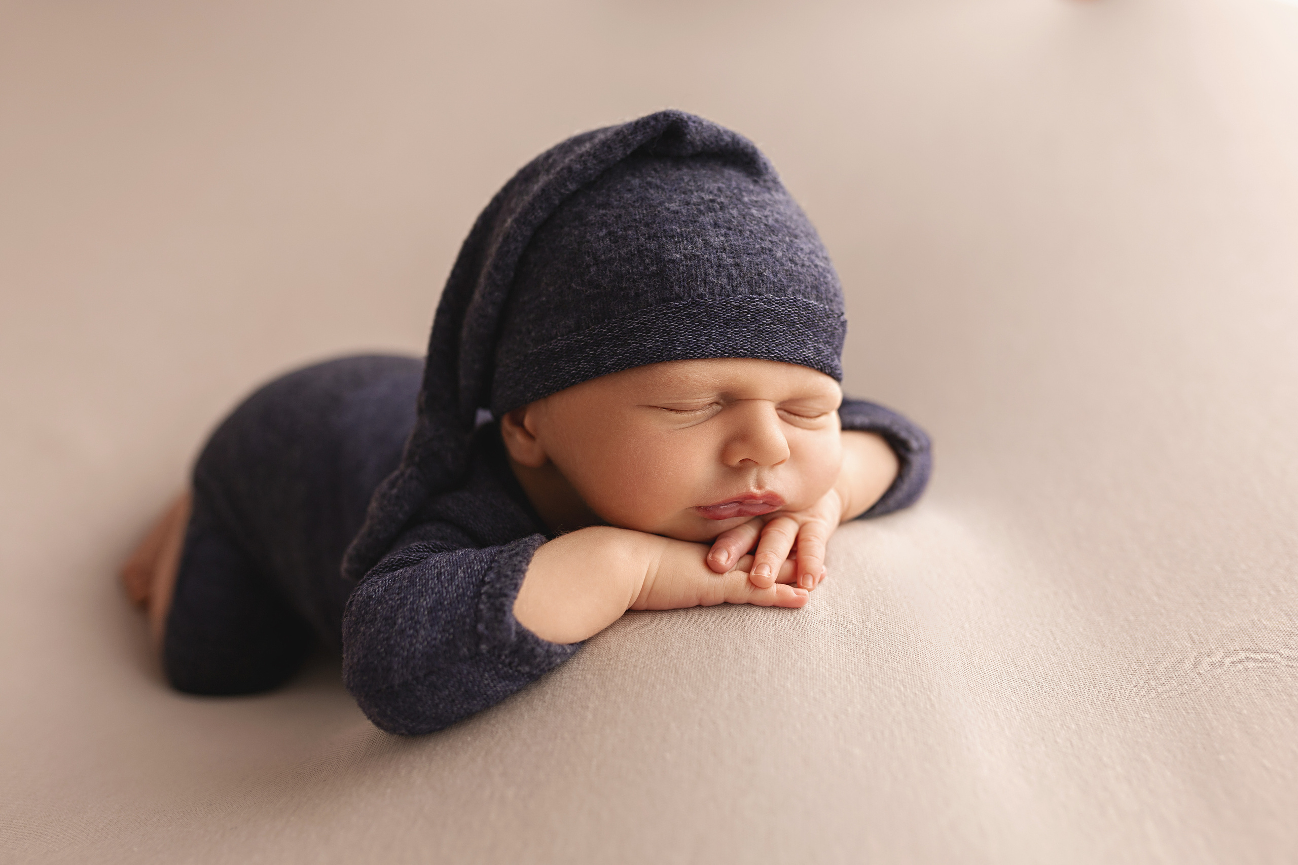 Neugeborene. Neugeborene- Schwangerschaft- und Kinder Fotografin in Lehre