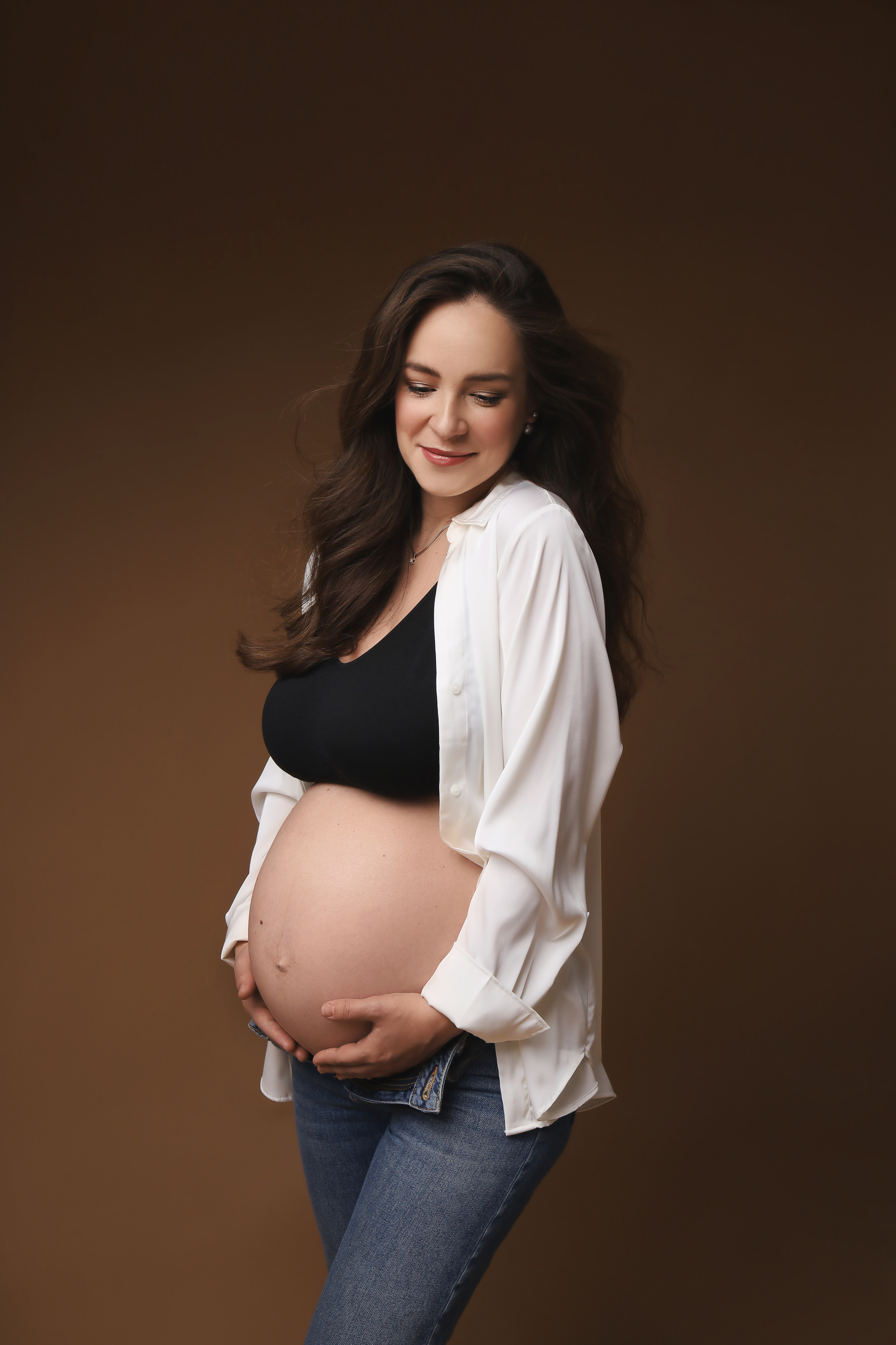 Babybauch. Neugeborene- Schwangerschaft- und Kinder Fotografin in Lehre