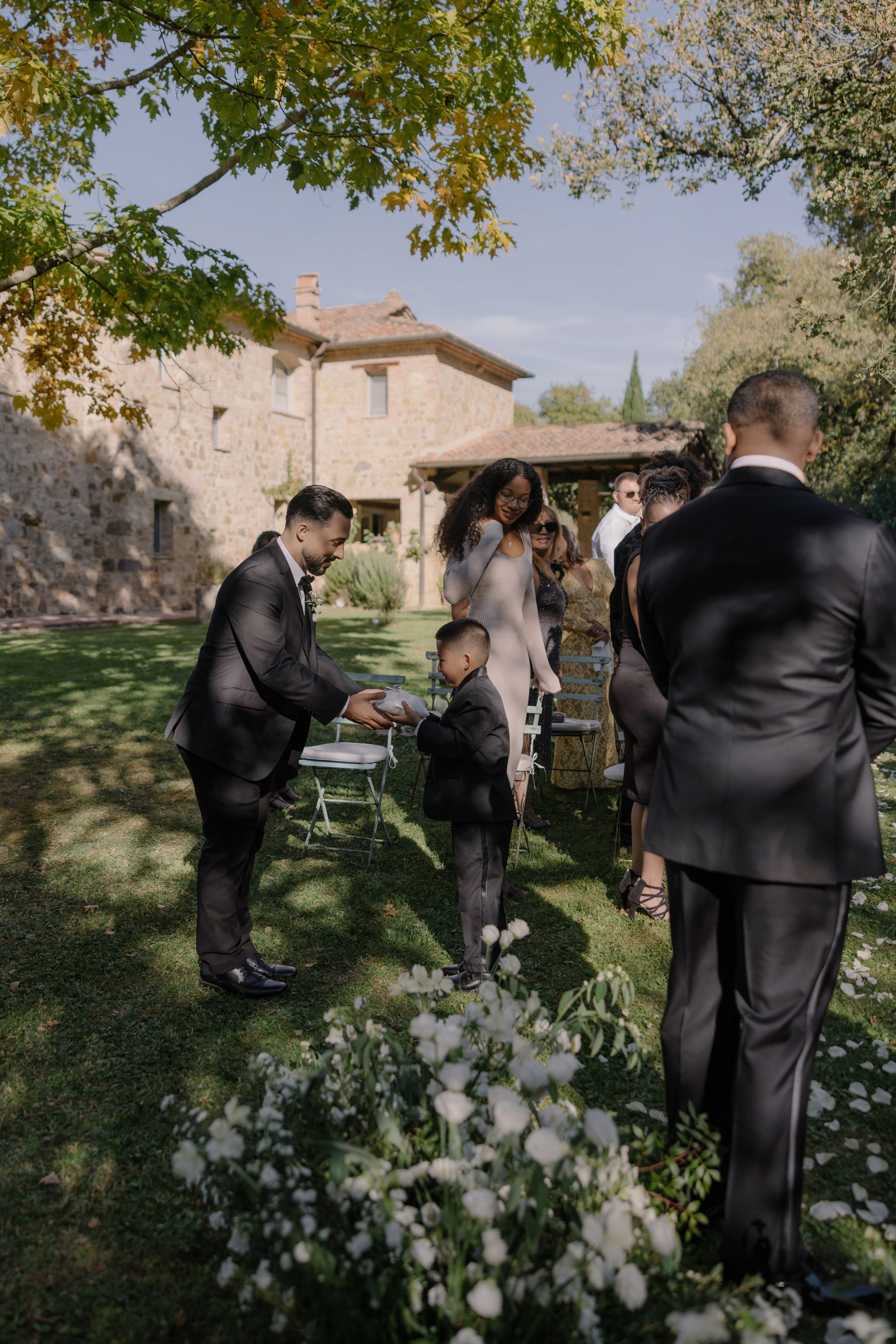 Mitcell&Melanie digital. Wedding photographer Italy