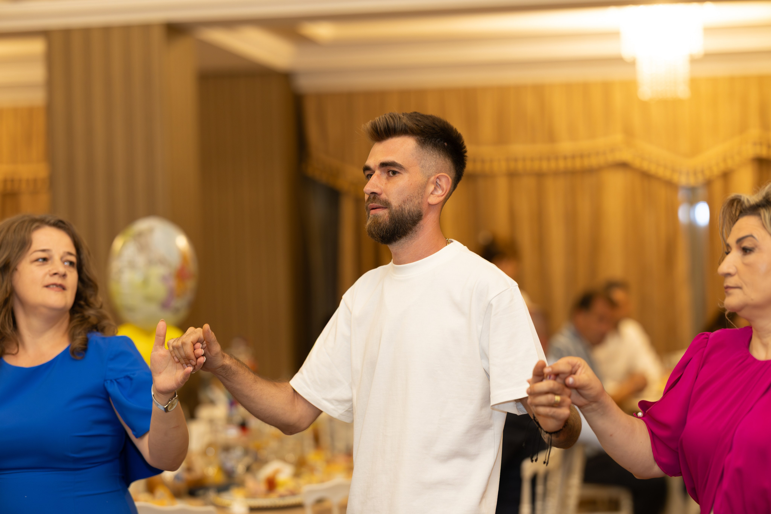 Eric Ionut. Moments By Gub