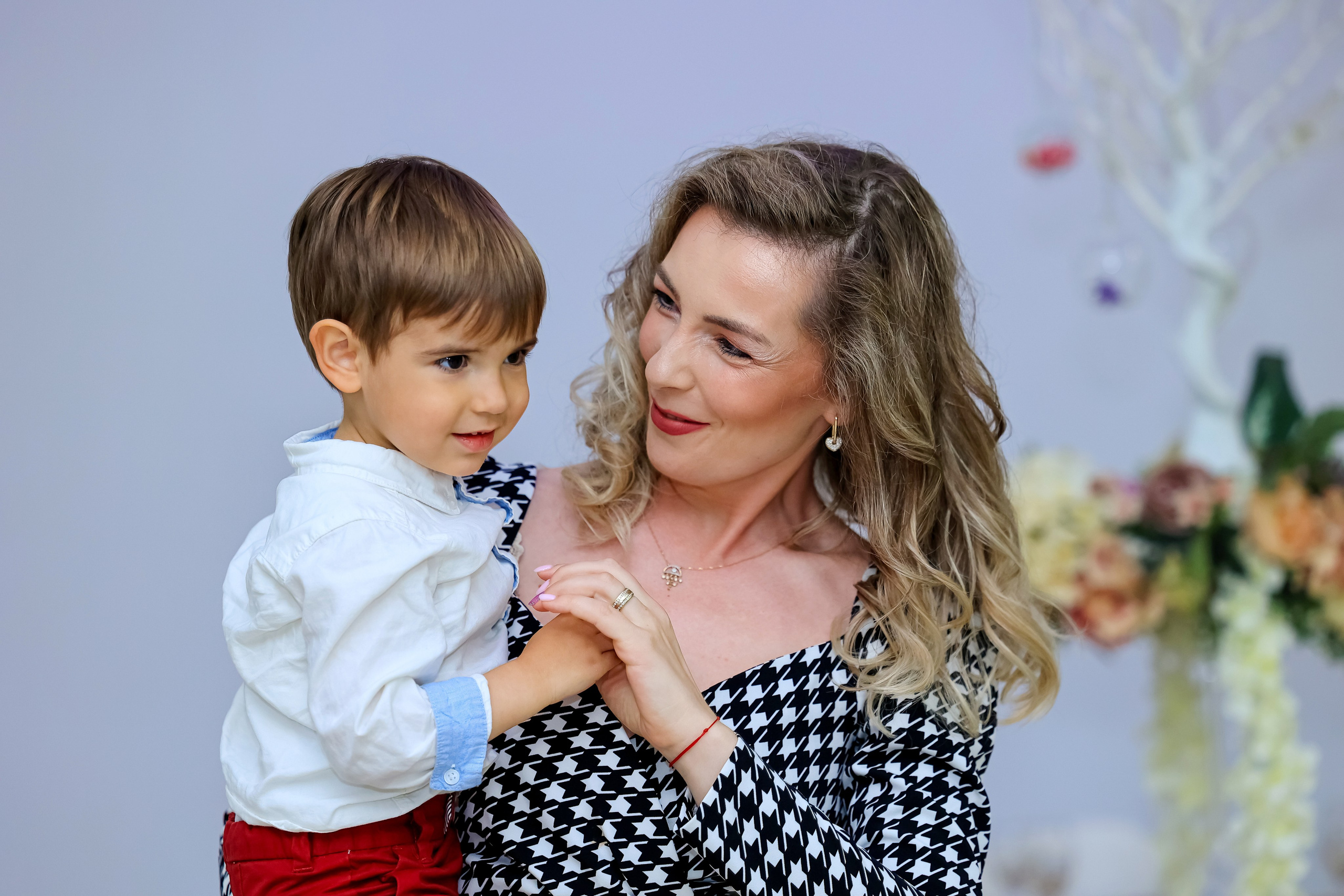 Iris Stefania. Moments By Gub