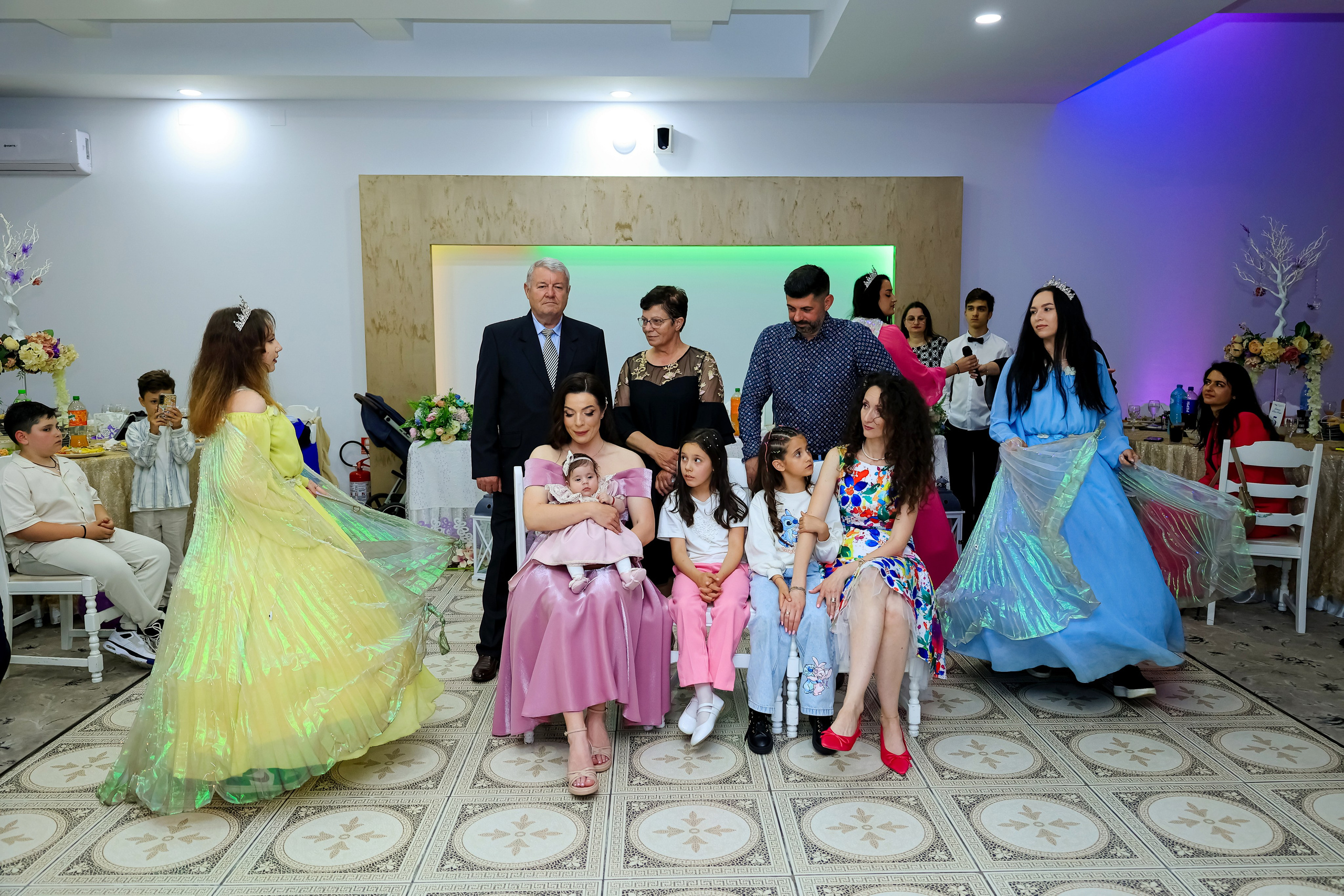 Iris Stefania. Moments By Gub