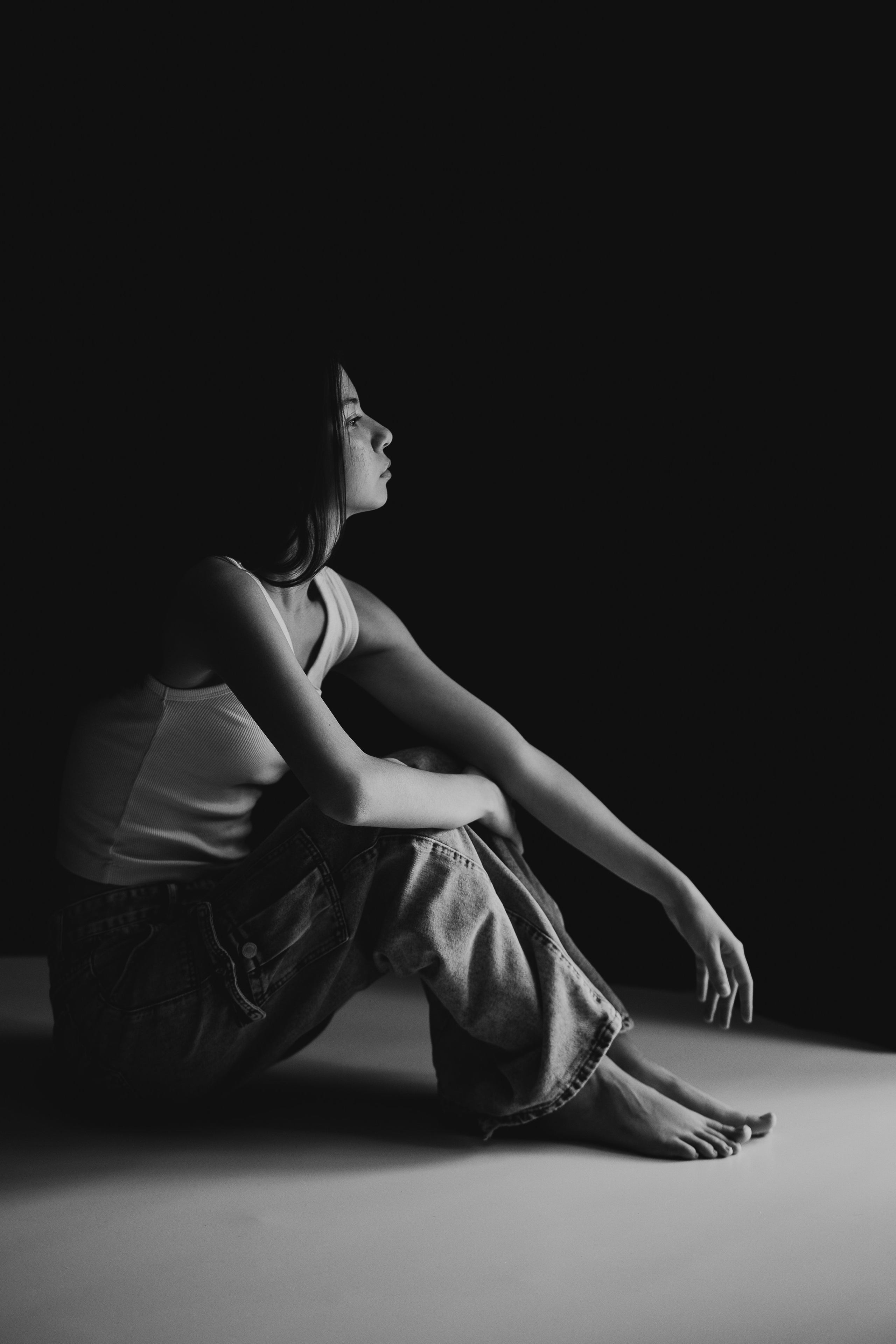 A. Rawnoir- Portrait photography by Daria Paliy.Timeless black&white portraits of women in NYC area