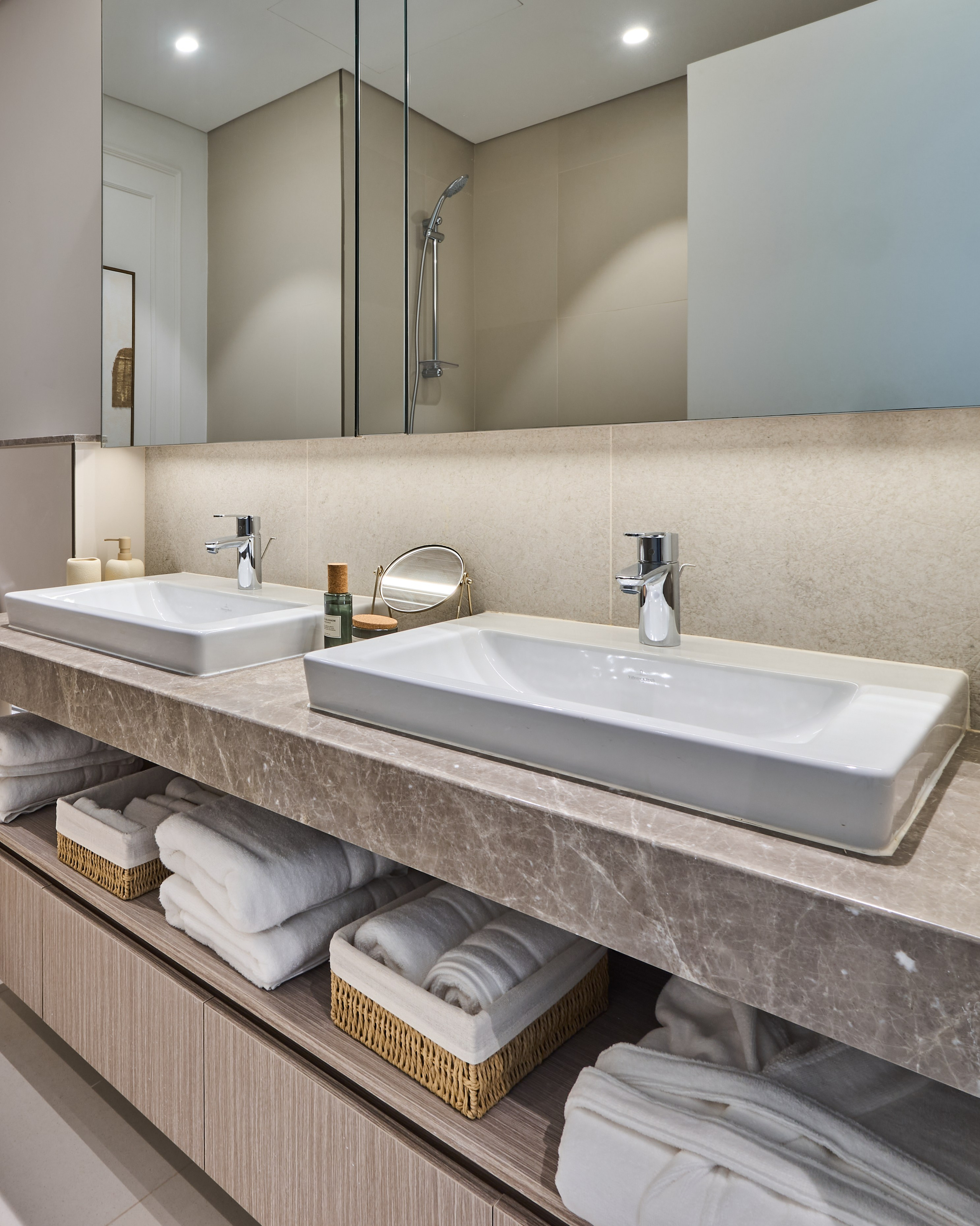 Townhouse Photography in Creek Harbor Dubai — Interior & Exterior Shots. Hotel Photographer in Dubai — Interiors & Commercial by Oleg Novikov