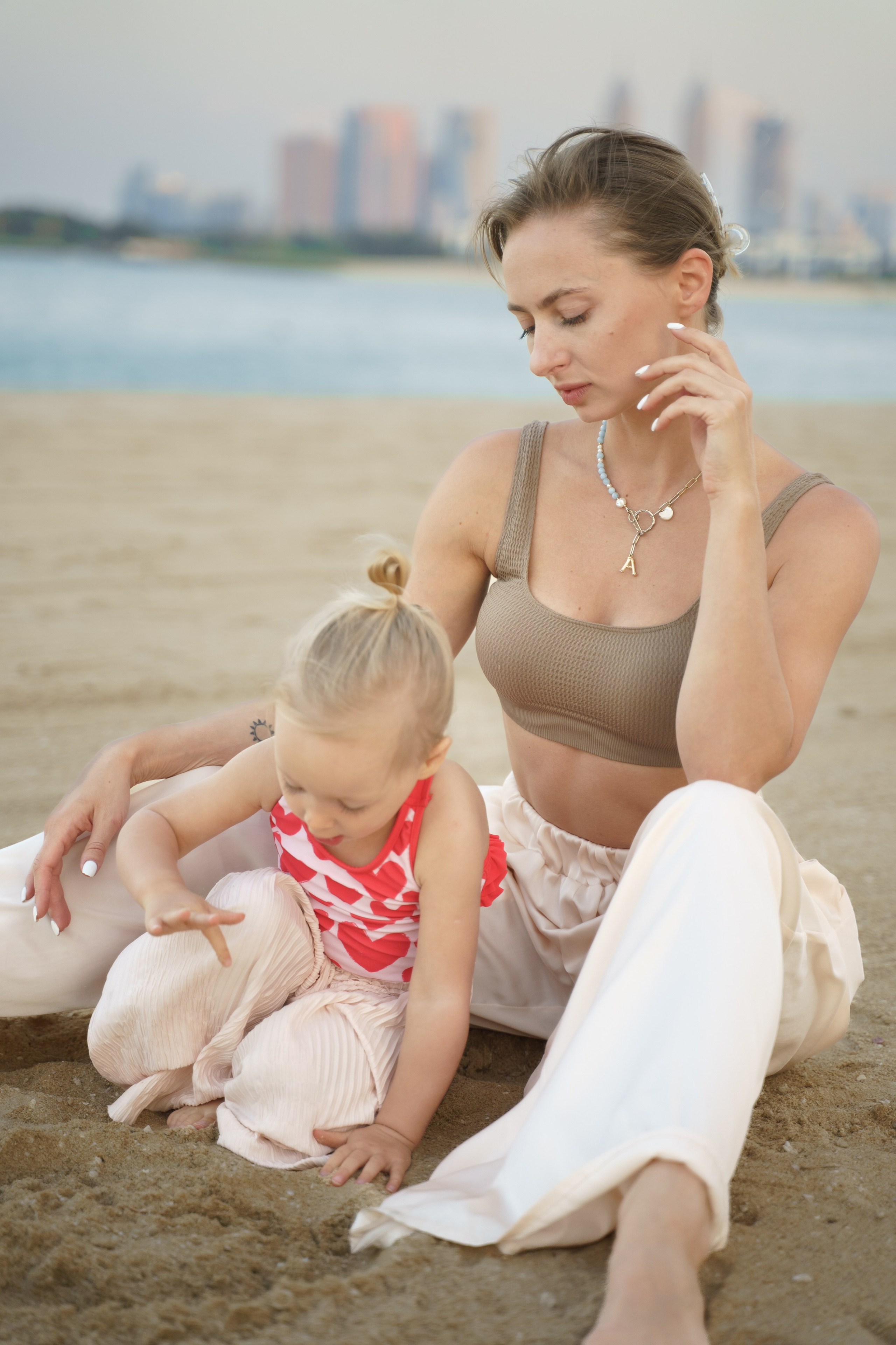 Anastasia and Sophie — dancing family. Tatiana Smirnova — Photographer