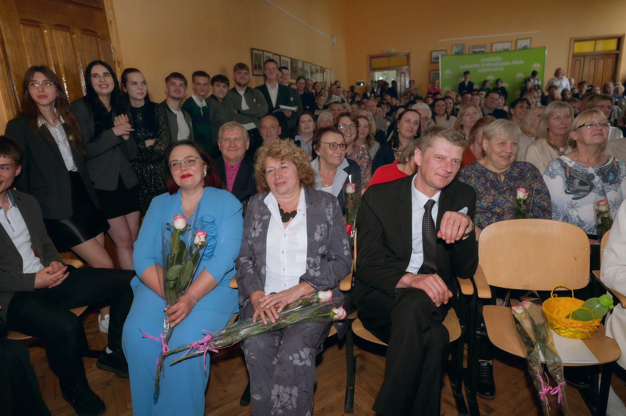 Paskutinis skambutis Joniškėlyje. Vestuvių fotografė Santa Jonuškė | Šiaulių apskritis, Panevėžio apskritis ir visa Lietuva