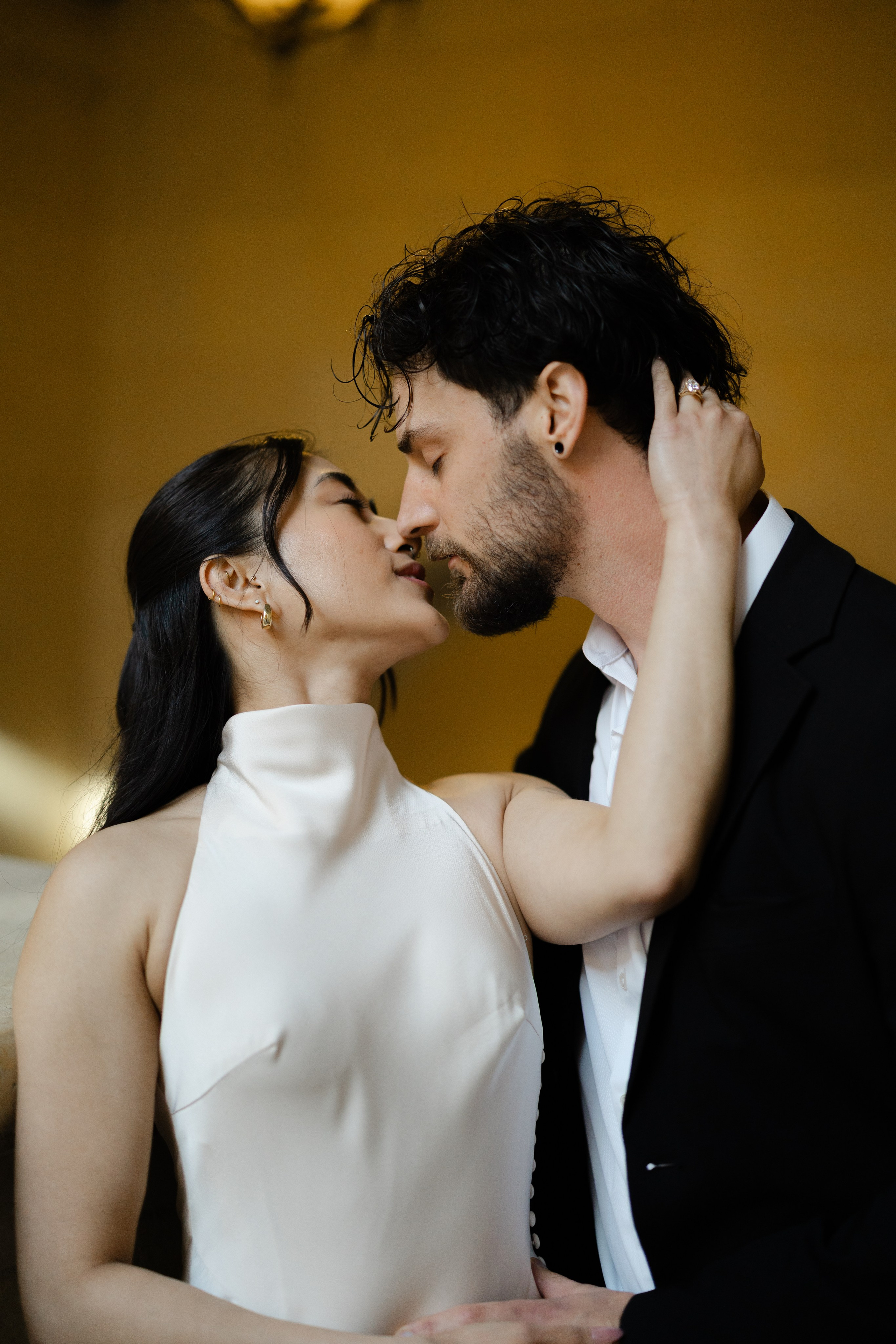 Engagement Session — Downtown Toronto. Anna Leb Photo