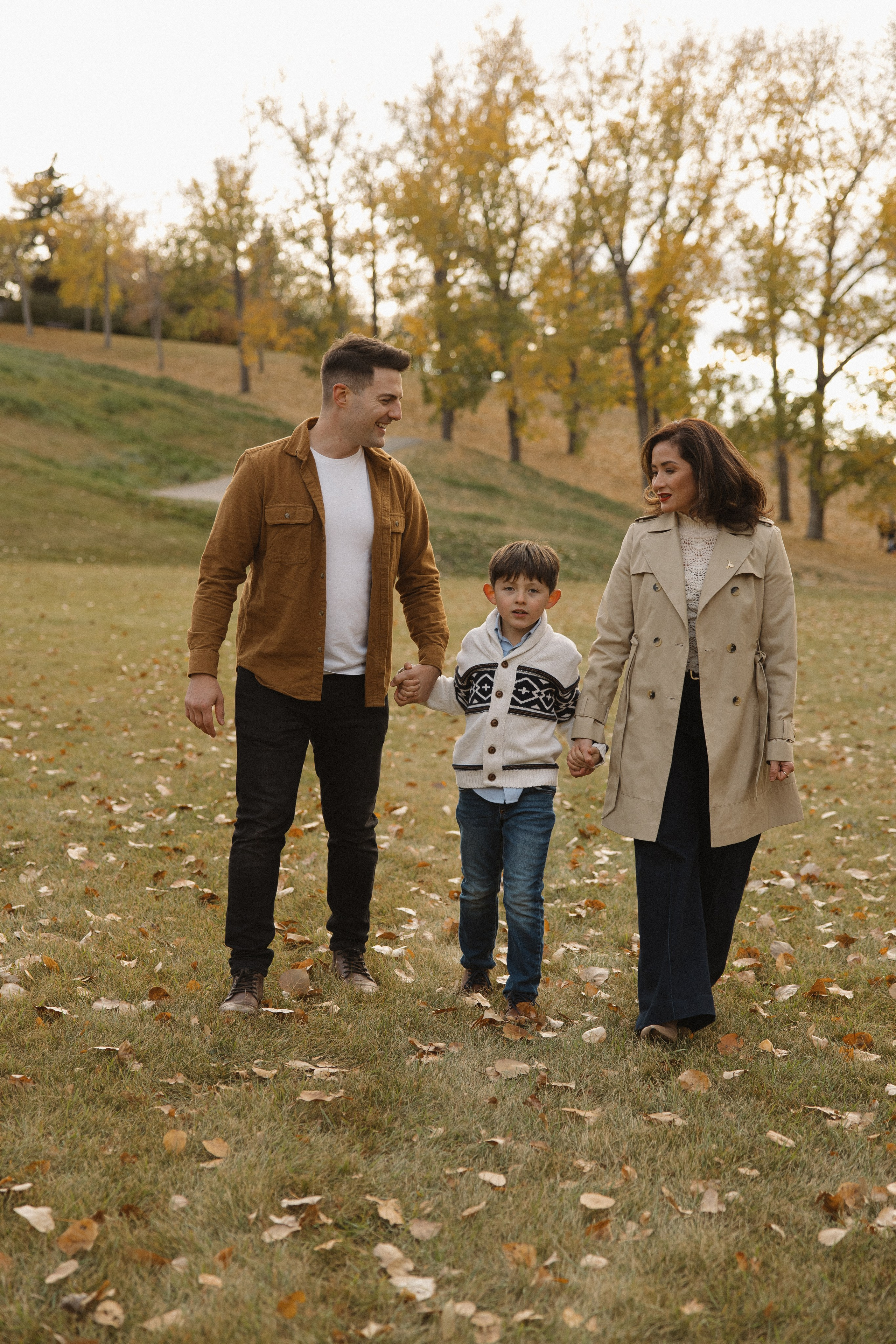 Karen and her beautiful family. Photographer Stanislav Antonov