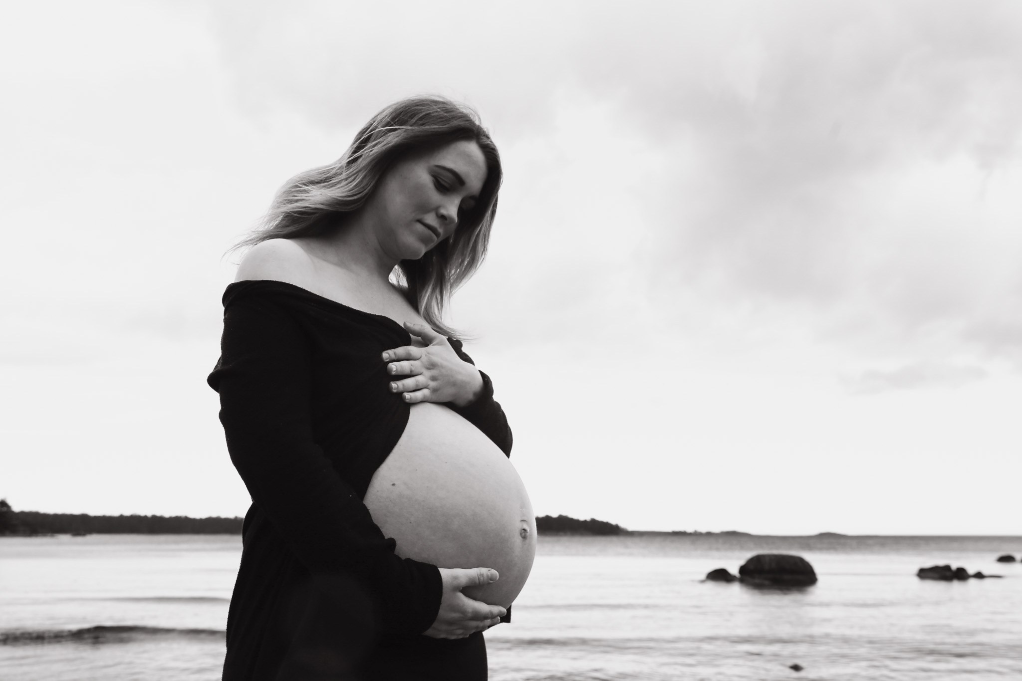 Ulrika & Family: Expecting Joy. Photographer Elina Palmgren