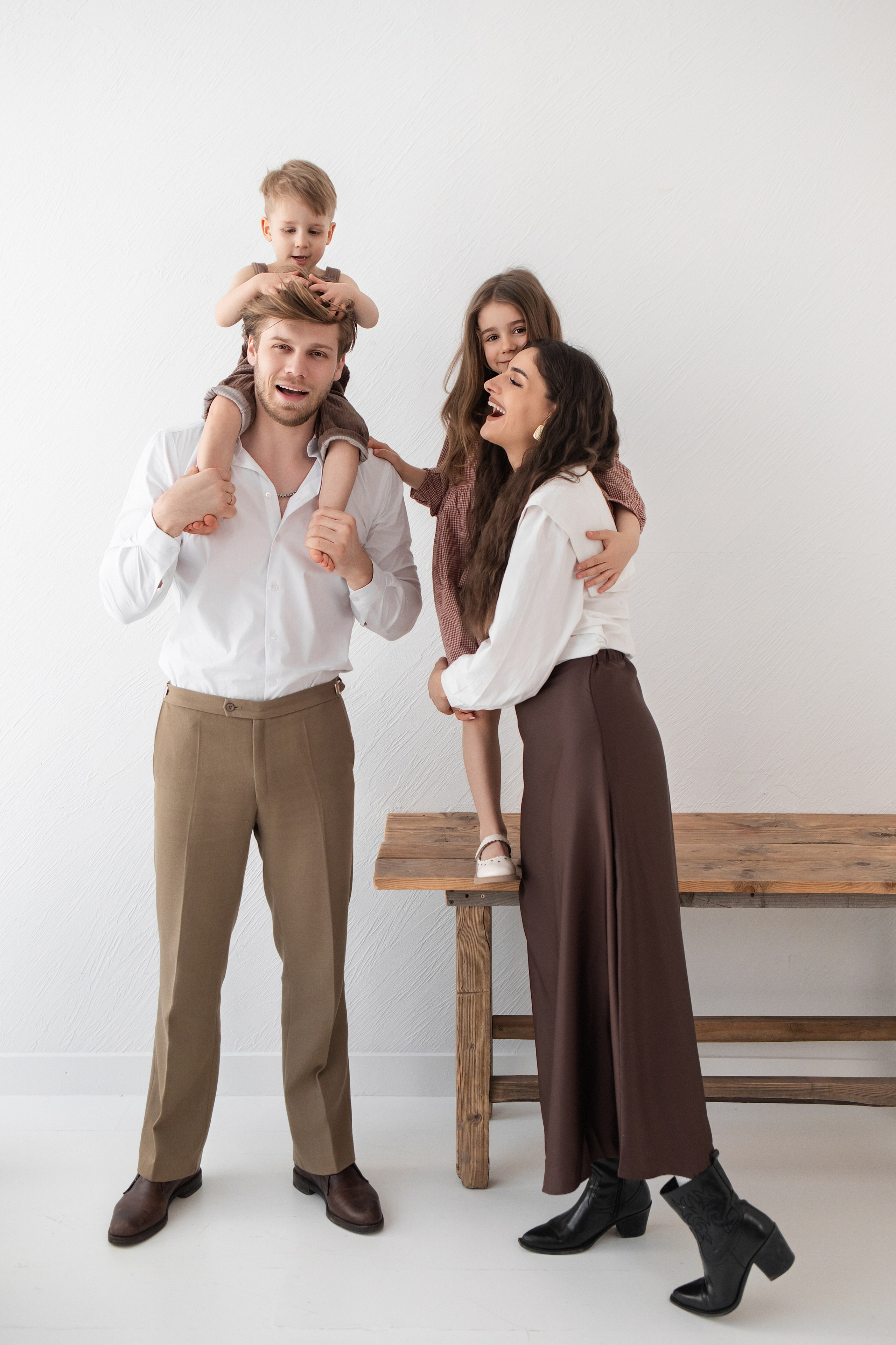 Family photo Carolina si Veniamin. N.D.photograph - fotograf de familie și portrete în Republica Moldova