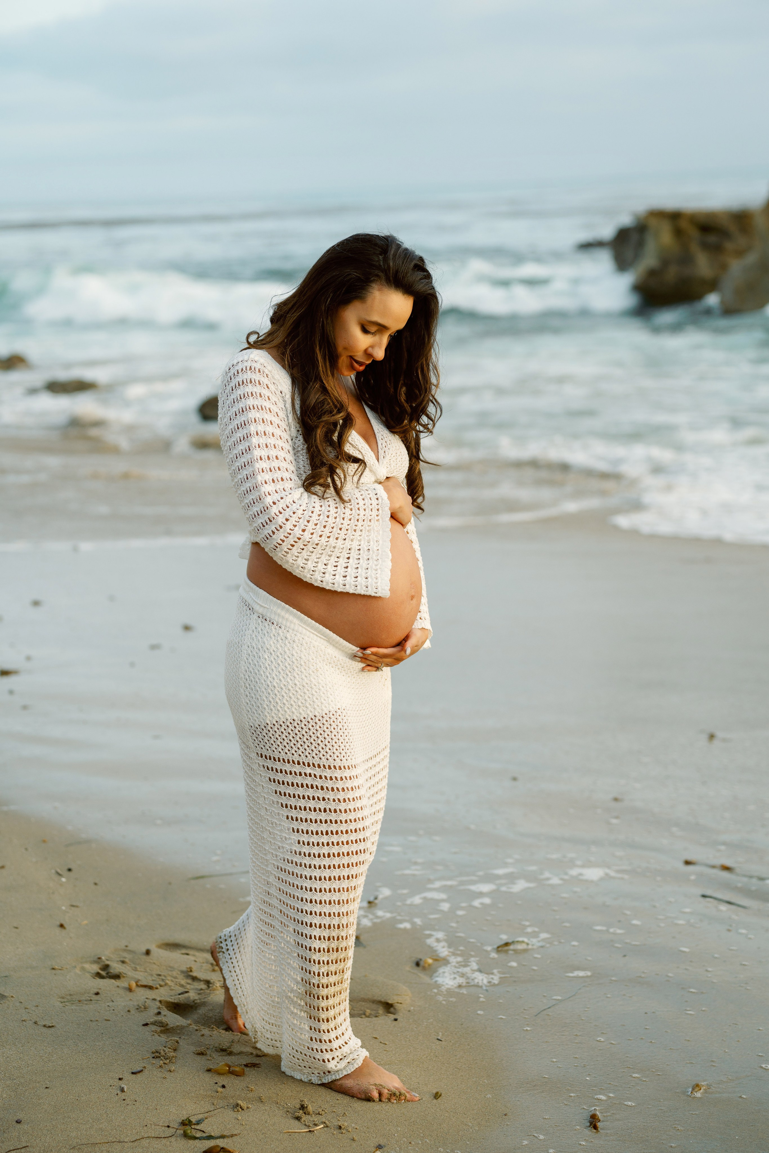 Maternity Photoshoot at Laguna Beach. Wedding Photography & Videography Team in California, Los Angeles, San Francisco, San Diego and Travel