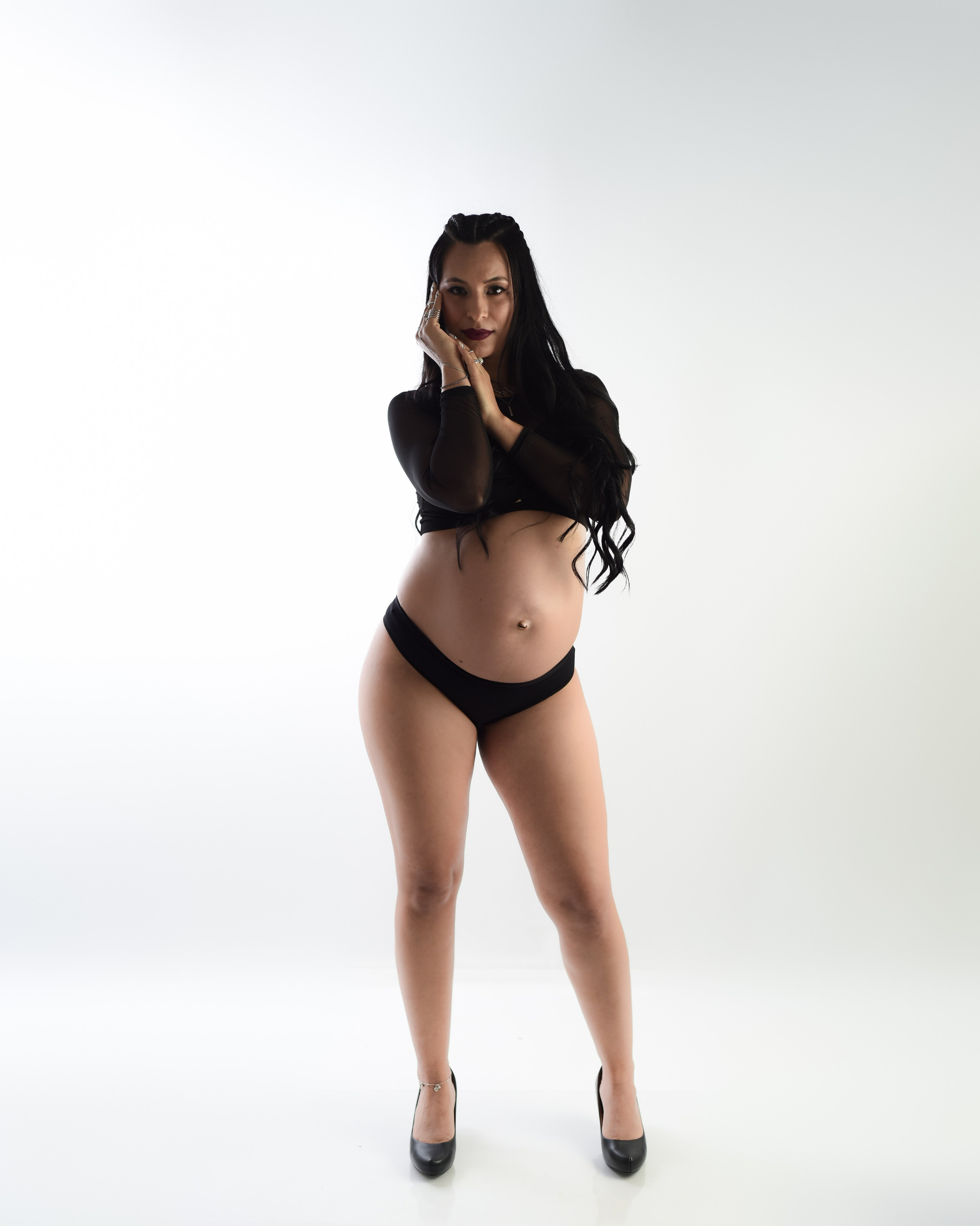 Sesión Maternidad de Eliani. Fotografo de casamiento en misiones y fotógrafo de familia  Posadas