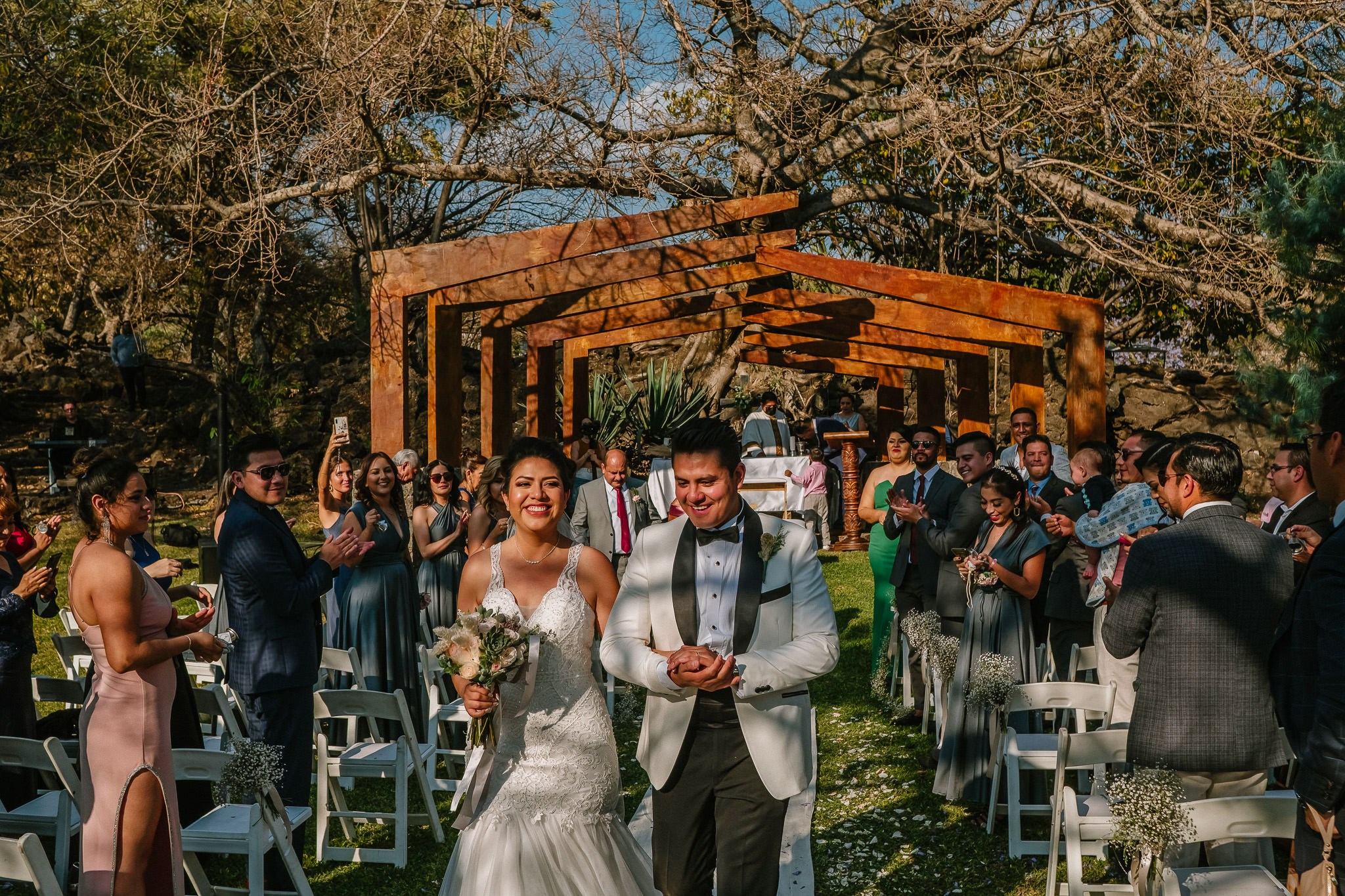 Yenisel & Raul / Tepoztlan. Wedding and family photographer in Mexico City