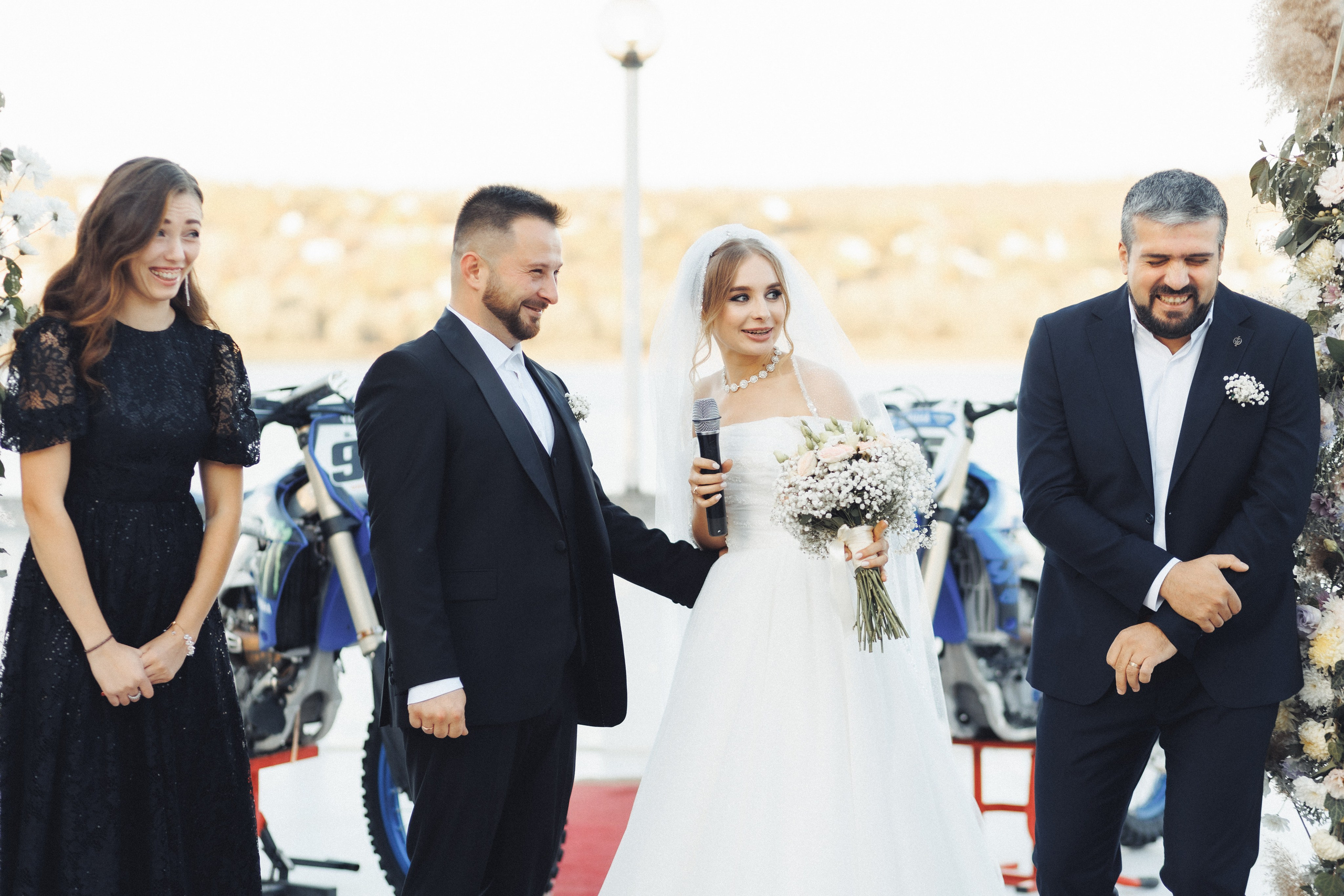 X & S. Fotograful evenimentului tău