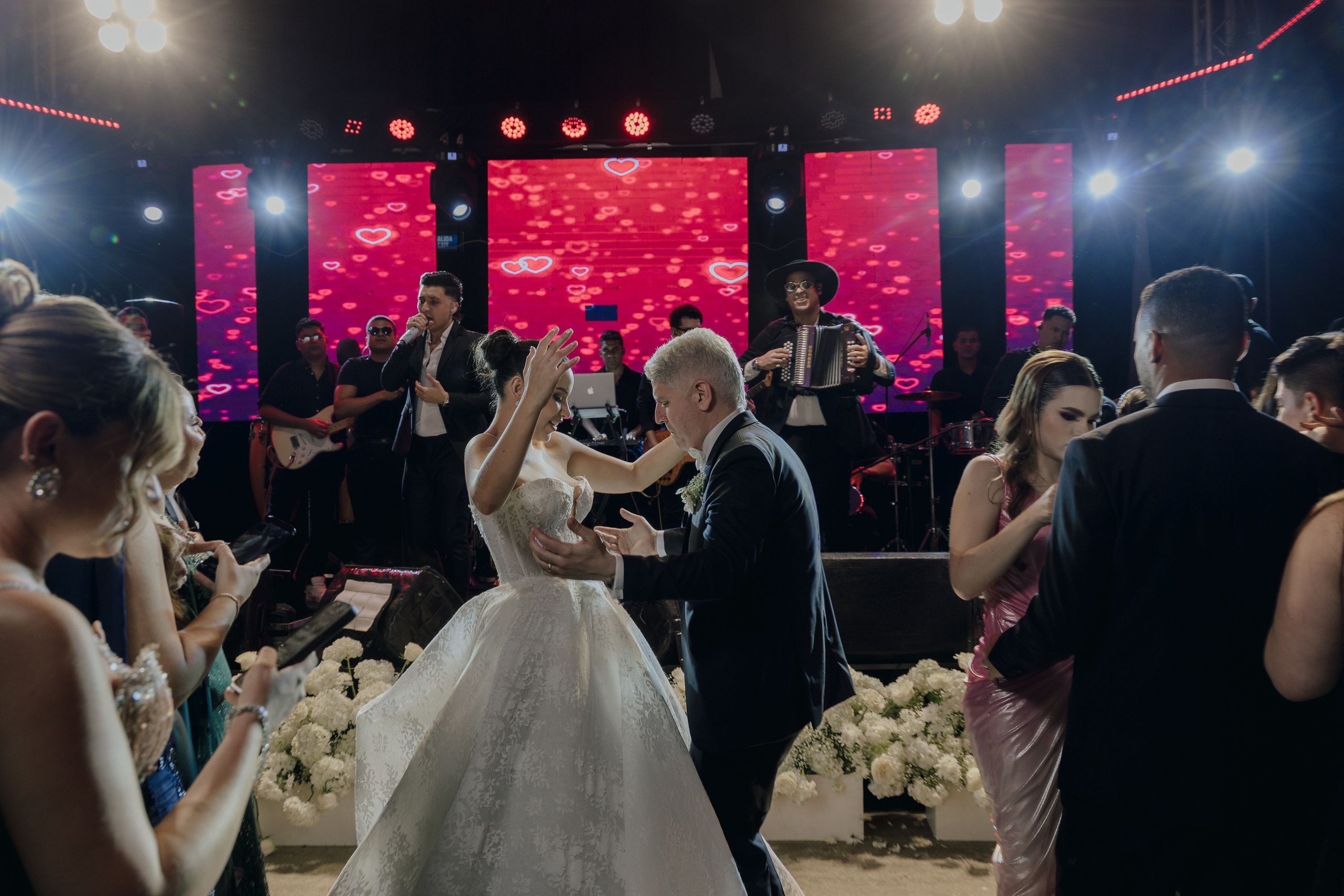 MAVI & SEBASTIAN. UNTERCIO BODAS