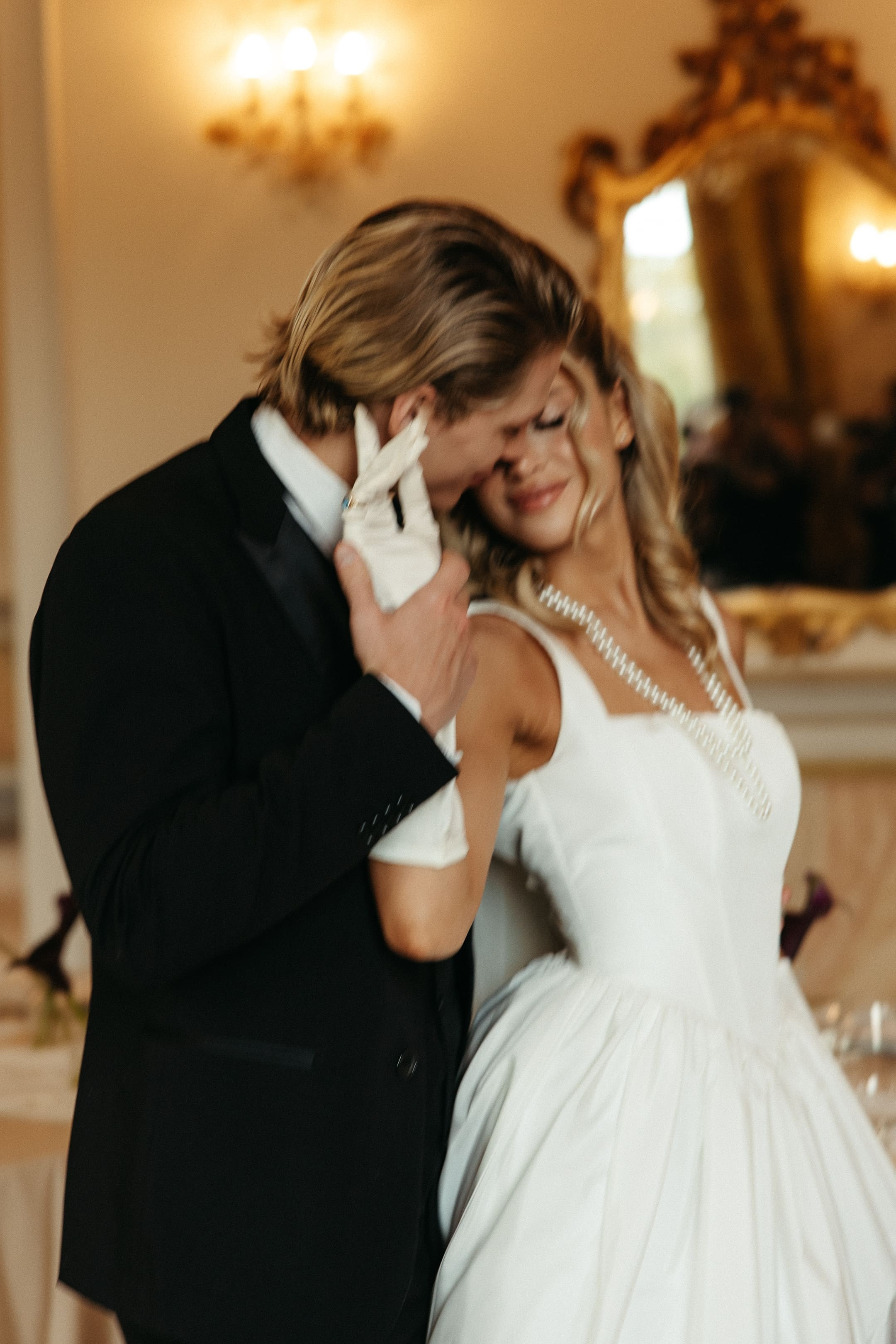 Melania & Matteo. Premium Wedding Photographer Iași