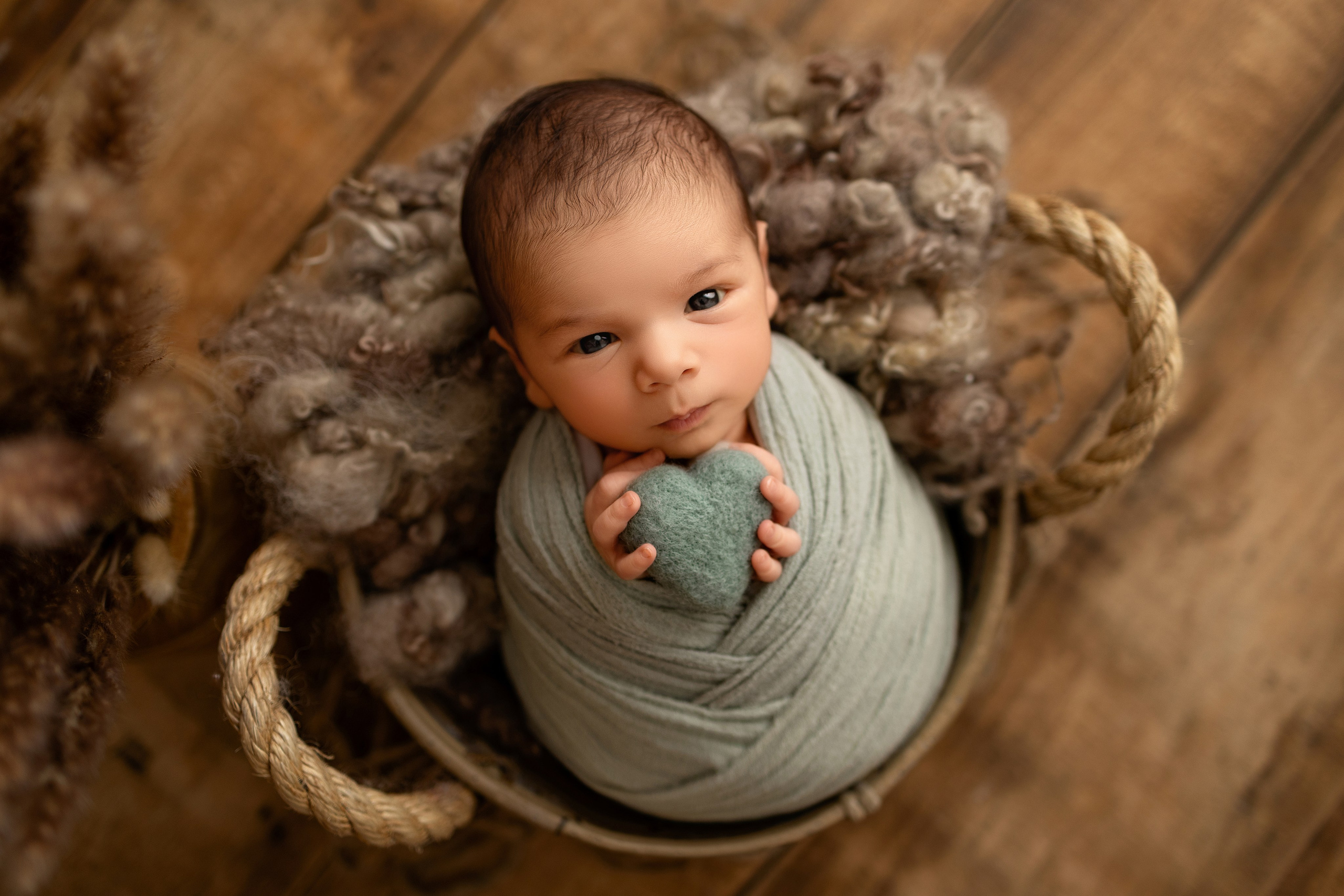 Neugeborene. Neugeborene- Schwangerschaft- und Kinder Fotografin in Lehre