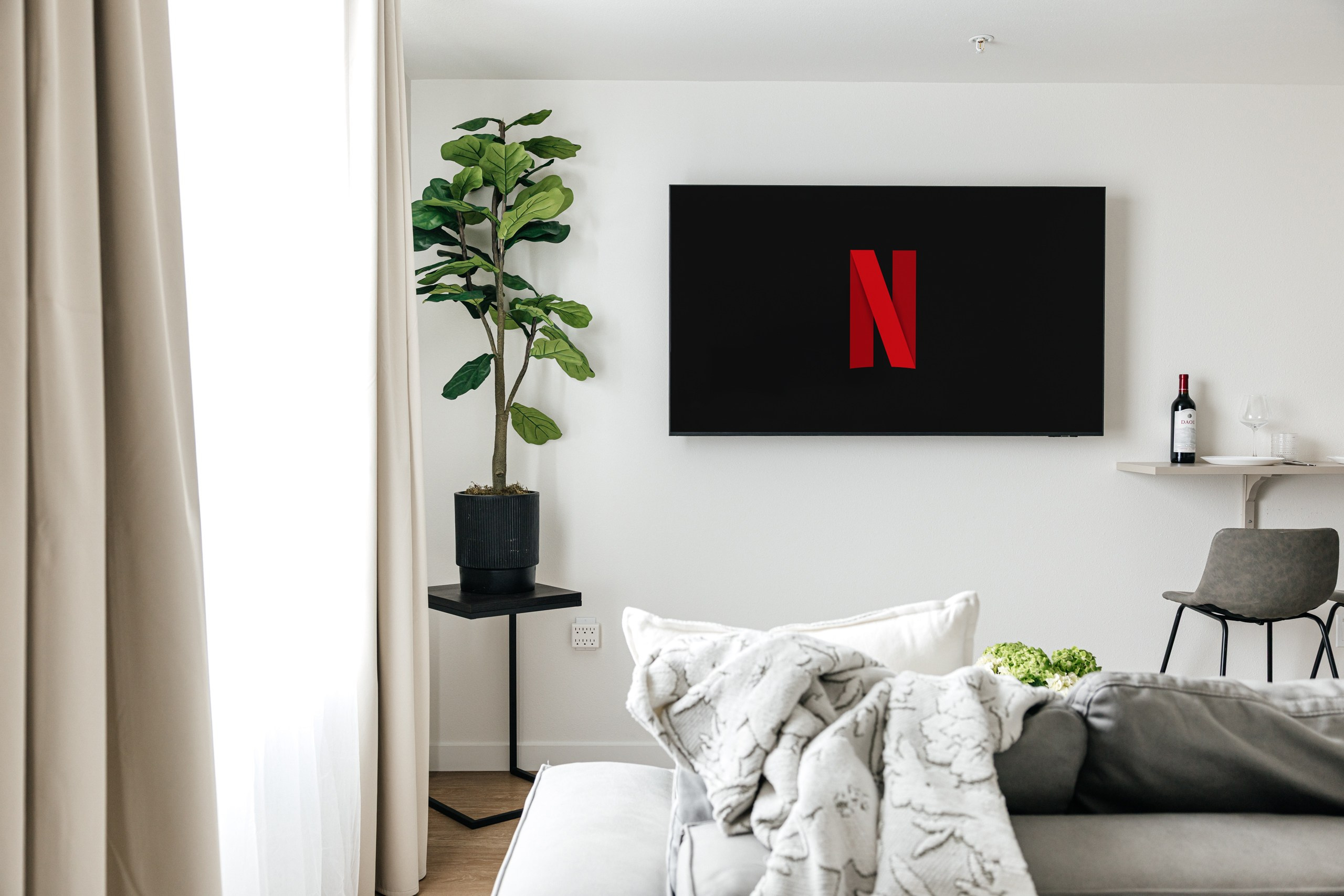 Youthful Apartments. Photographer Andrei White