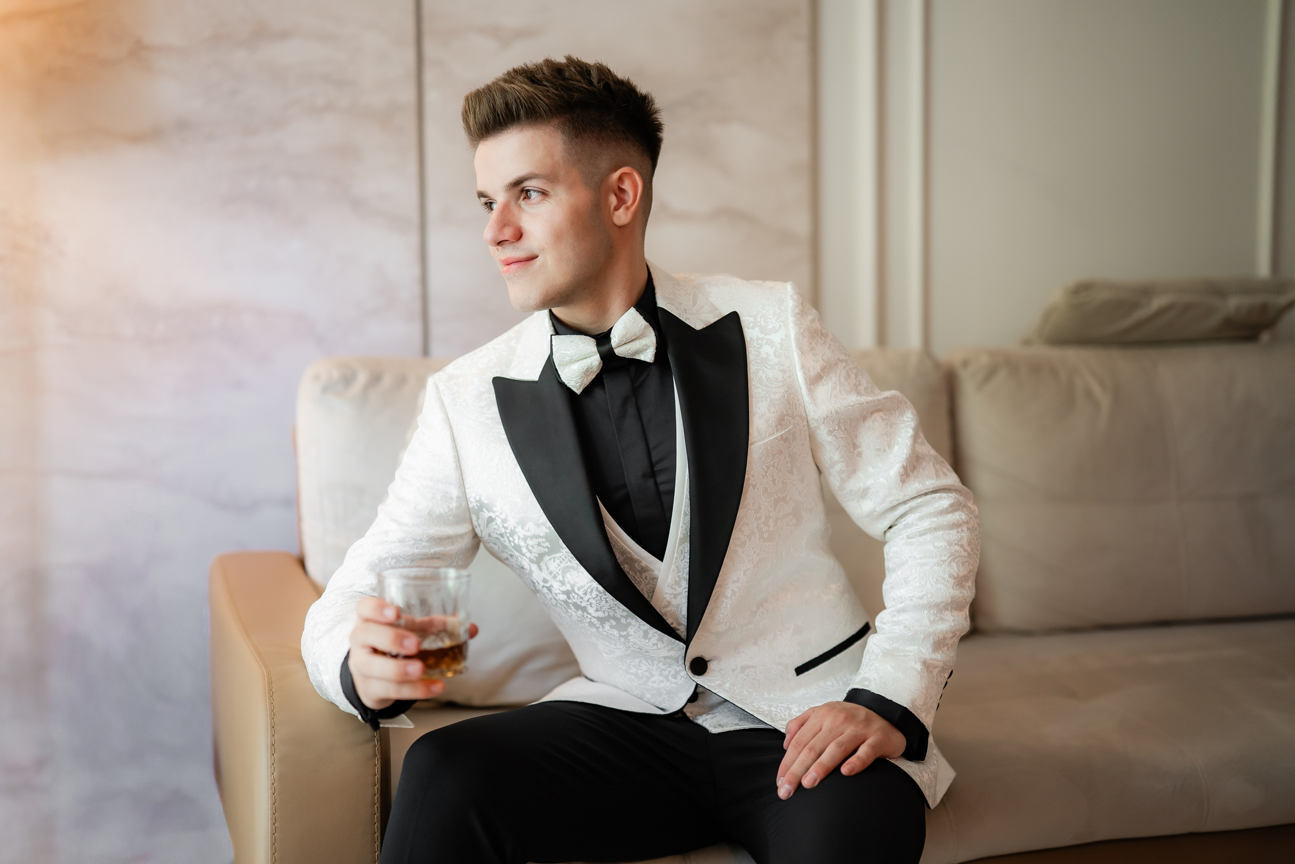 Nunta in mijloc de vara - Anne Marie & Cristian. Fotografi de nunta in Bucuresti, Iulia si Stefan Ovidiu