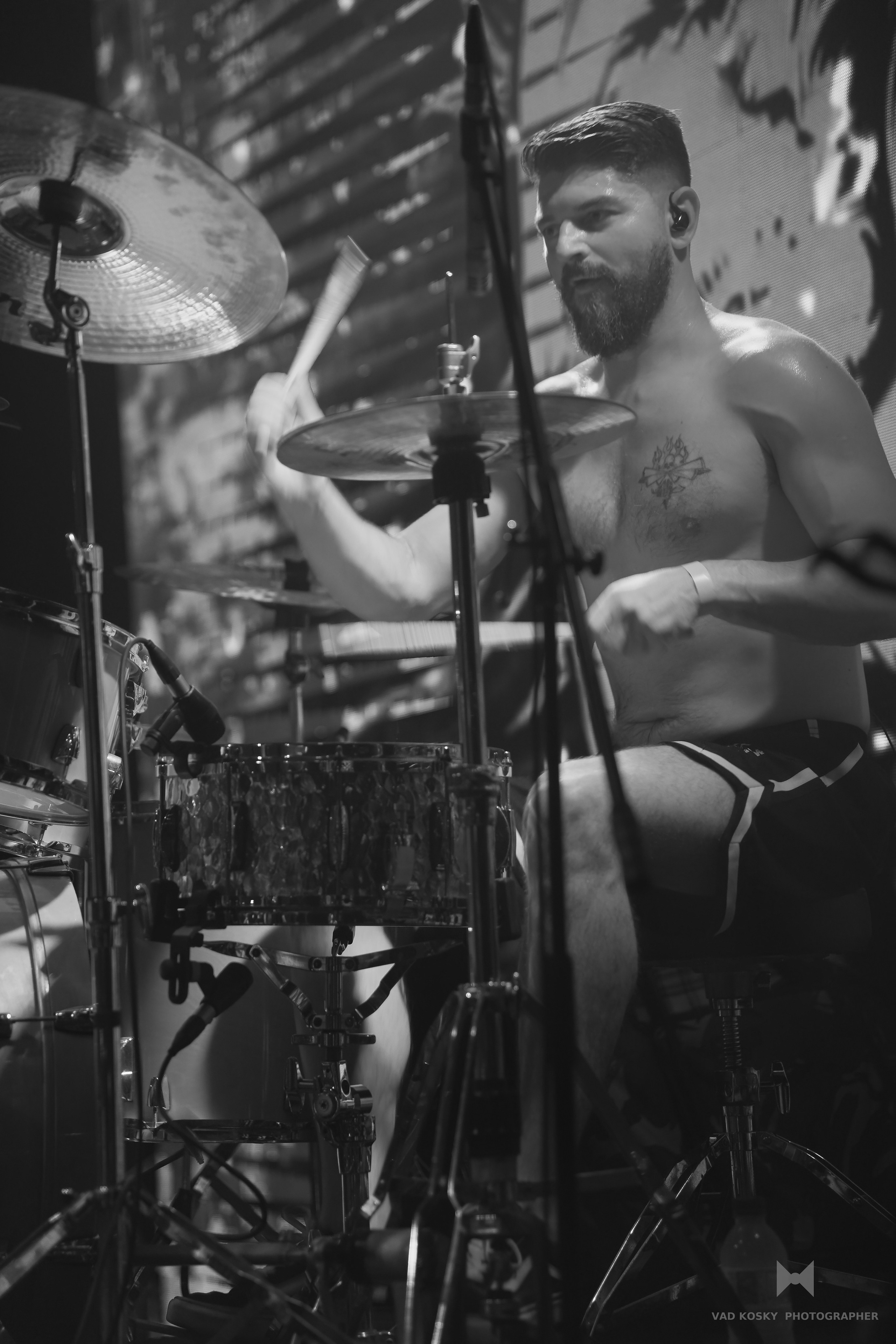 Deface -"Gagarin " TLV 16.08.25. Vad Kosky Photographer