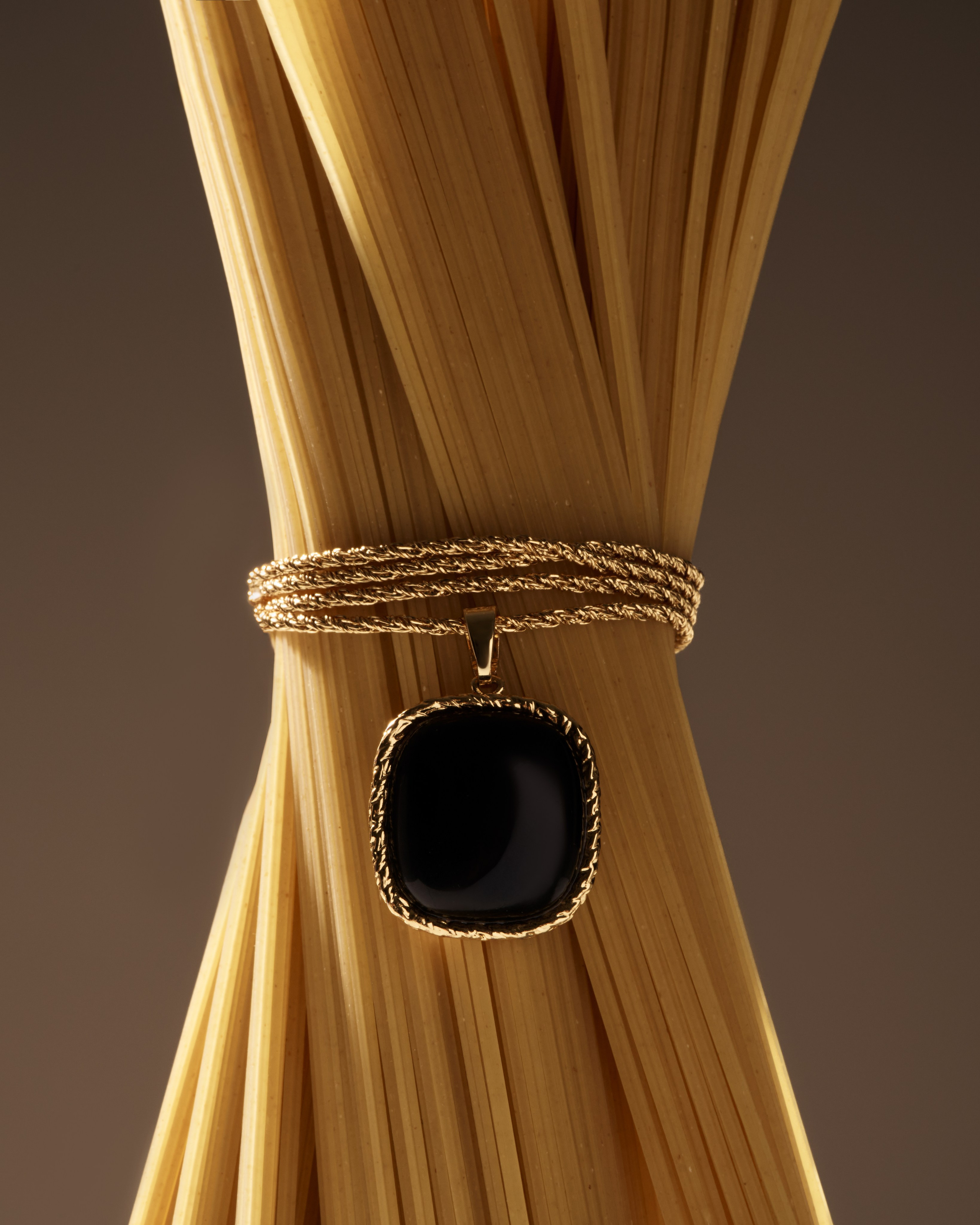 Fashion & Product. Photographer and videographer for business in Tbilisi Catrine Poznyak