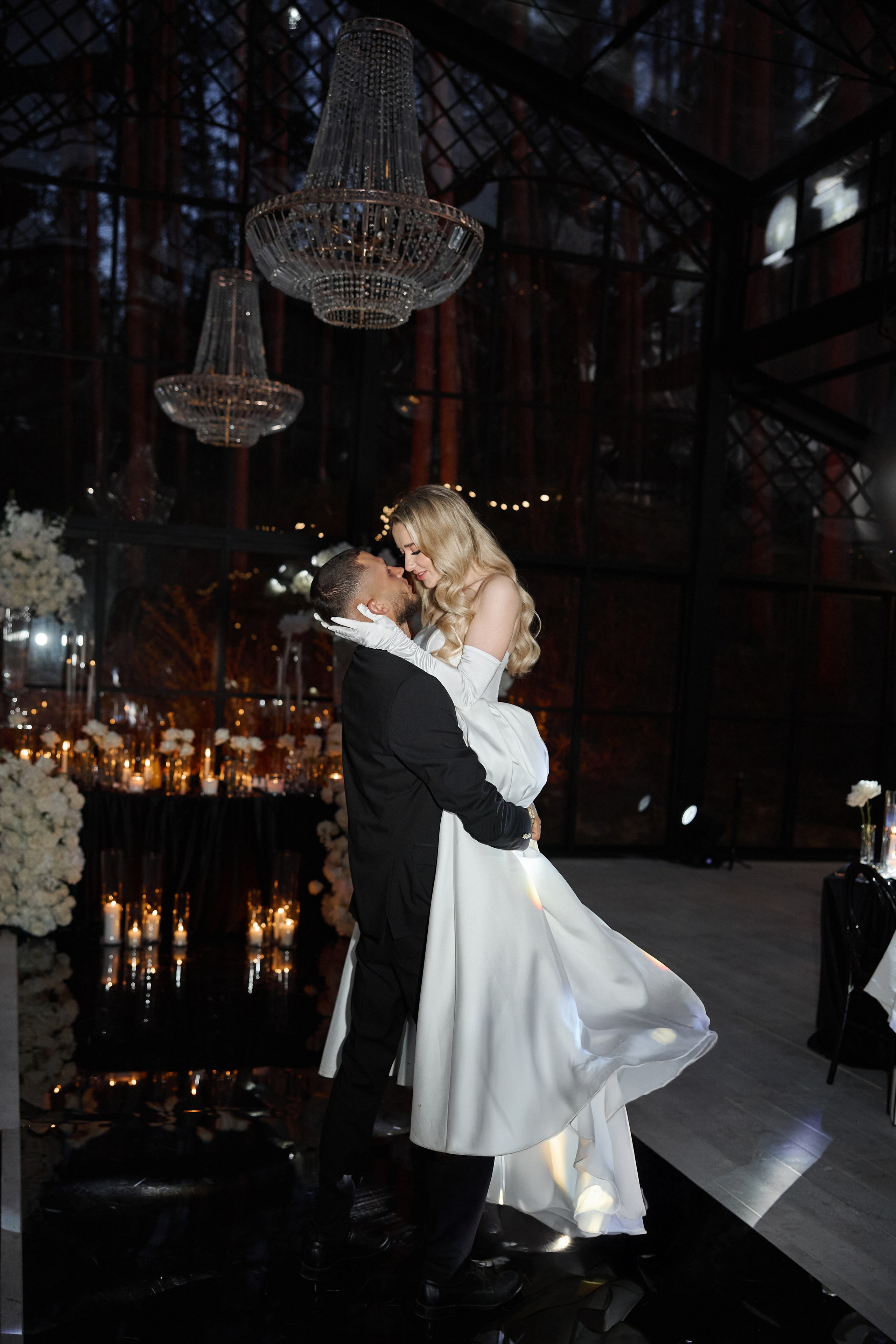Natalia & Roman. Dworek przy lesie. Fotograf ślubny i rodzinny w Krakowie Yana Klymova