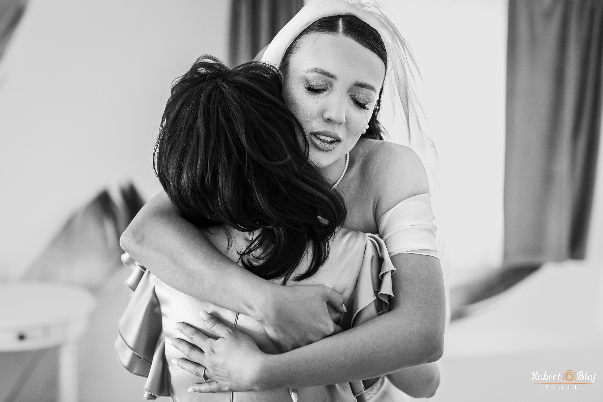 Andreea & Leo. Robert Blaj - Fotograf Nuntă Iași