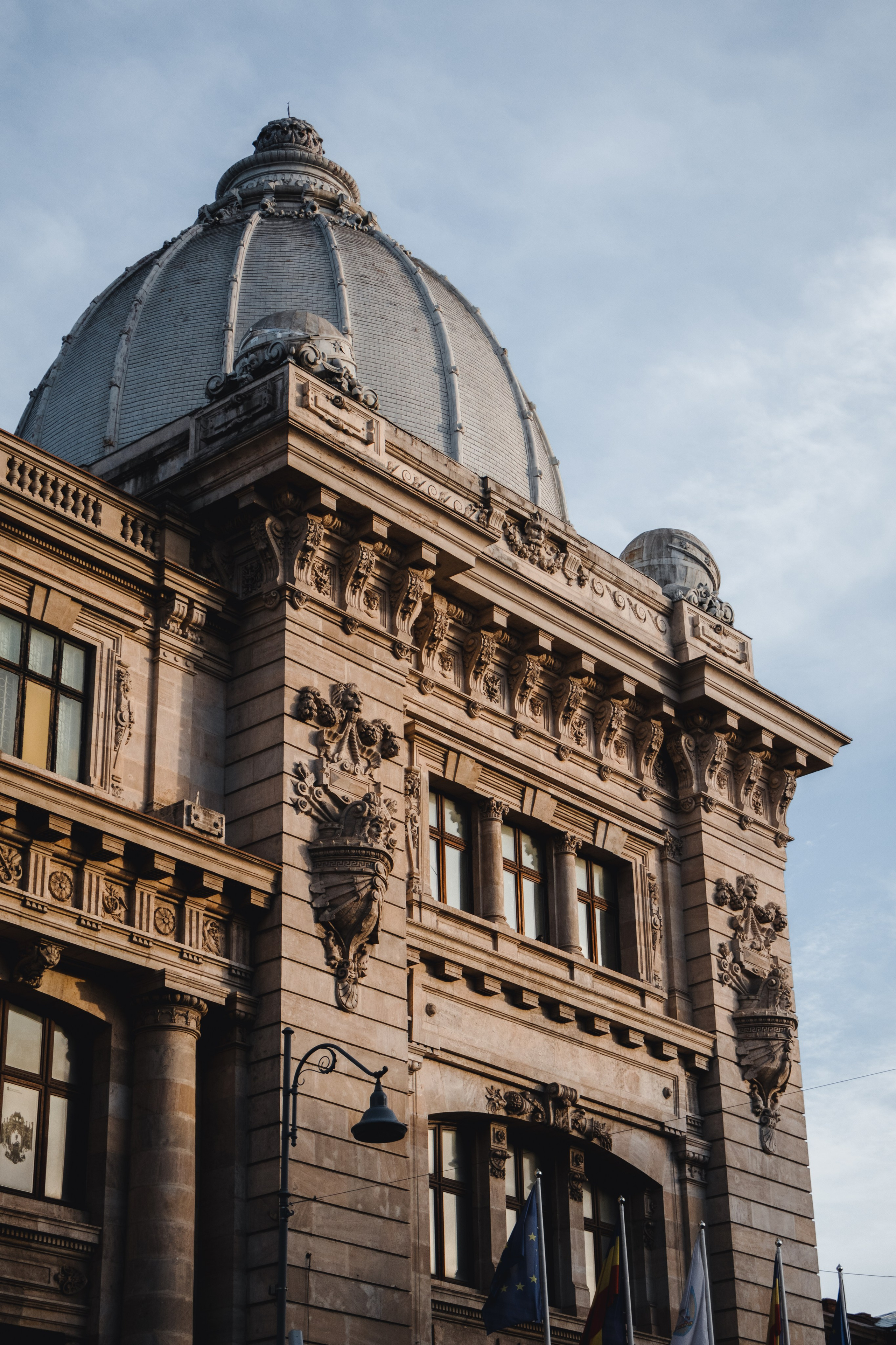 Bucharest. Дизайнер и Фотограф в Кишинёве Бусуйок Станислав