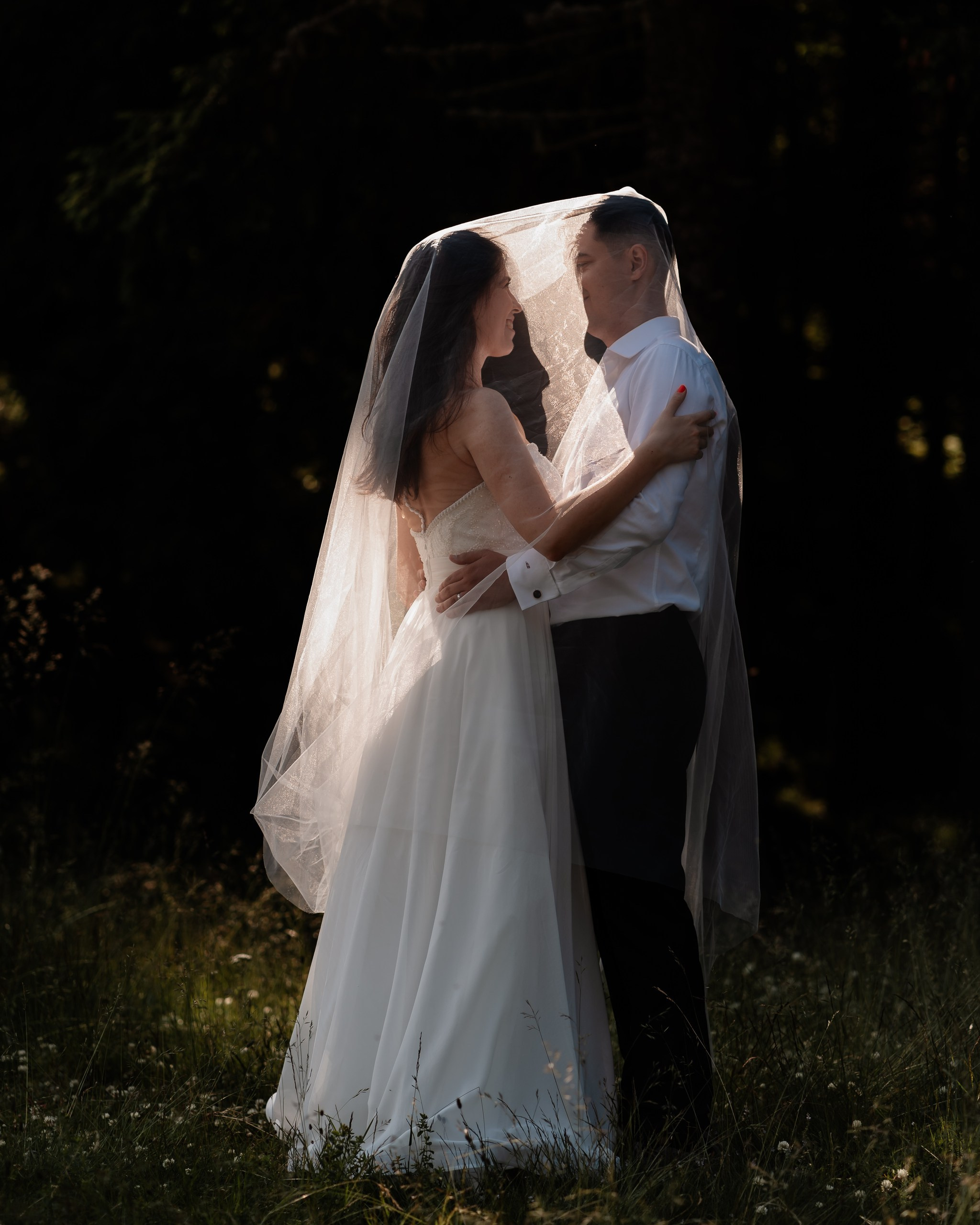 Trash the dress — Lorena&Adi  - Mihai Popa. Mihai Popa |Wedding Photographer | Worldwide | Bucharest