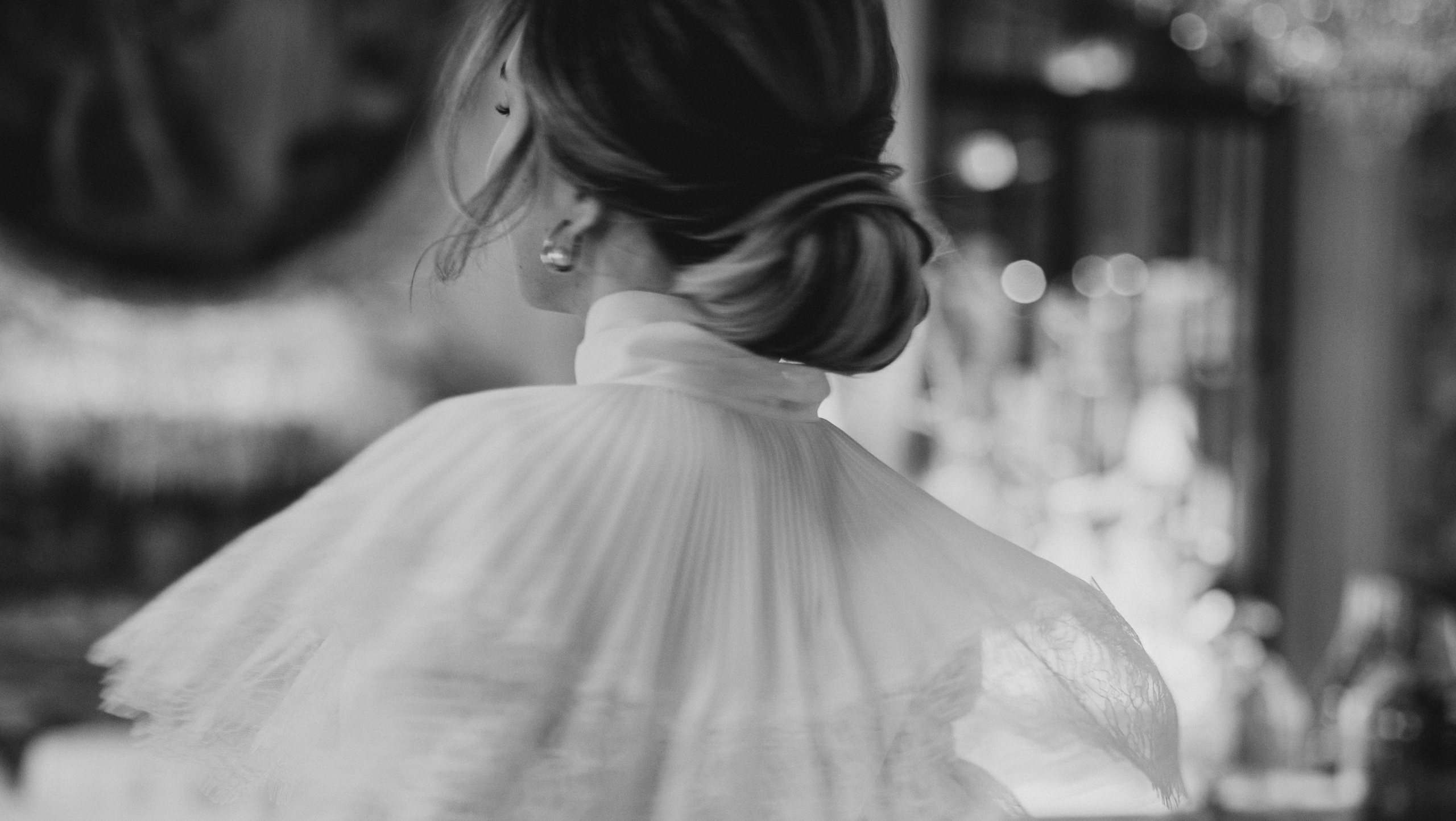 About Paris Wedding Photographer | Yulia Piatkova Wedding Photography. Paris Wedding Photographer