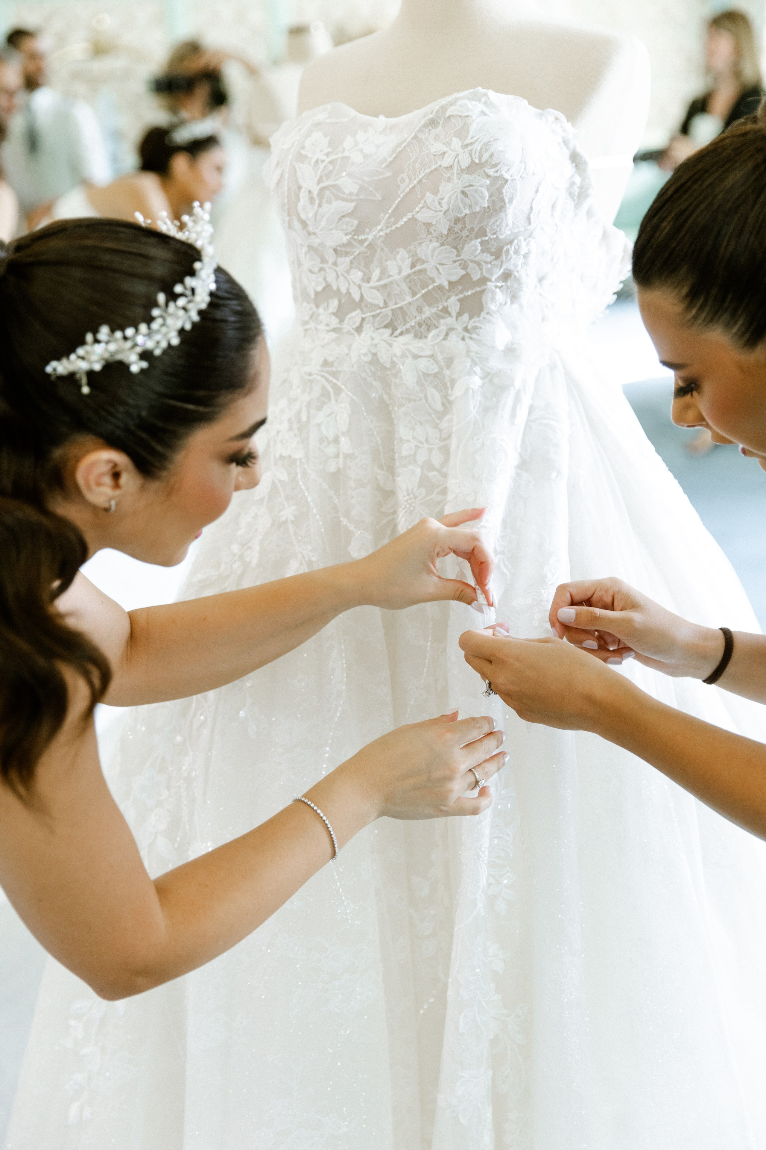 Chloe & Romeo. Photographer in Paris