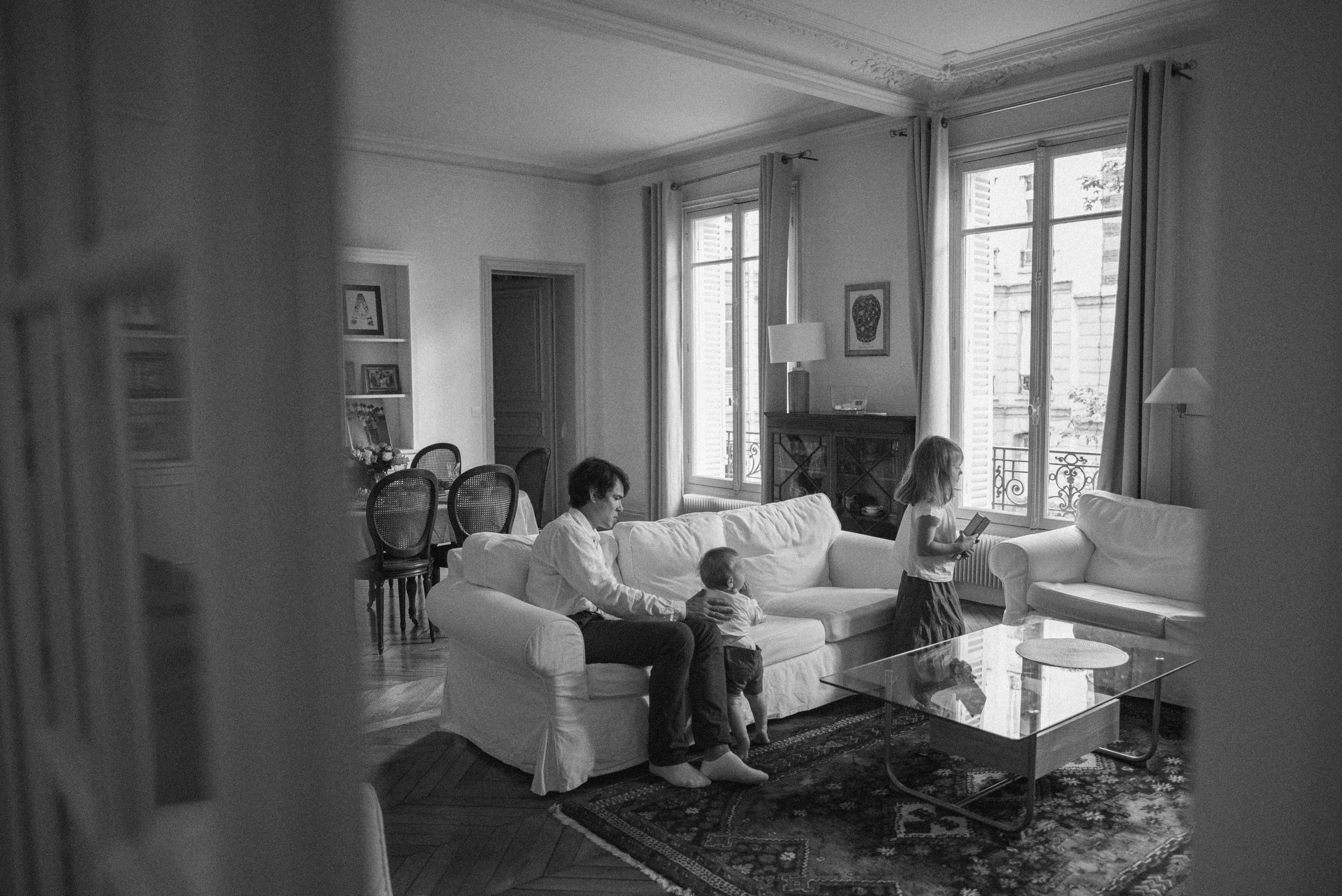 Элегантная семейная история у Эйфелевой башни. Ksenia Marchand/ Lifestyle фотограф в Париже