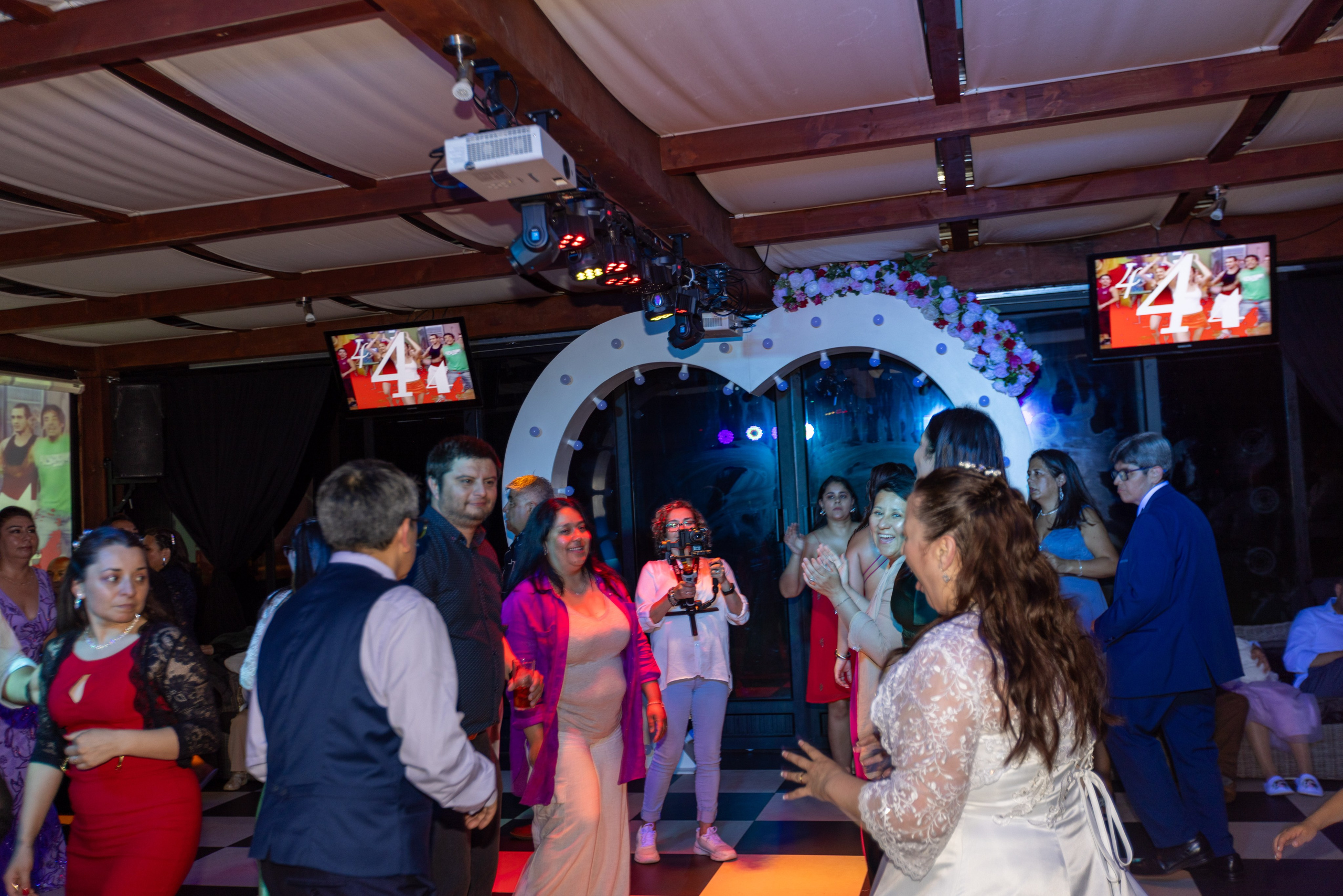 Cecilia y Patricio. Dinka & Emilio - El arte de preservar lo que no se repite