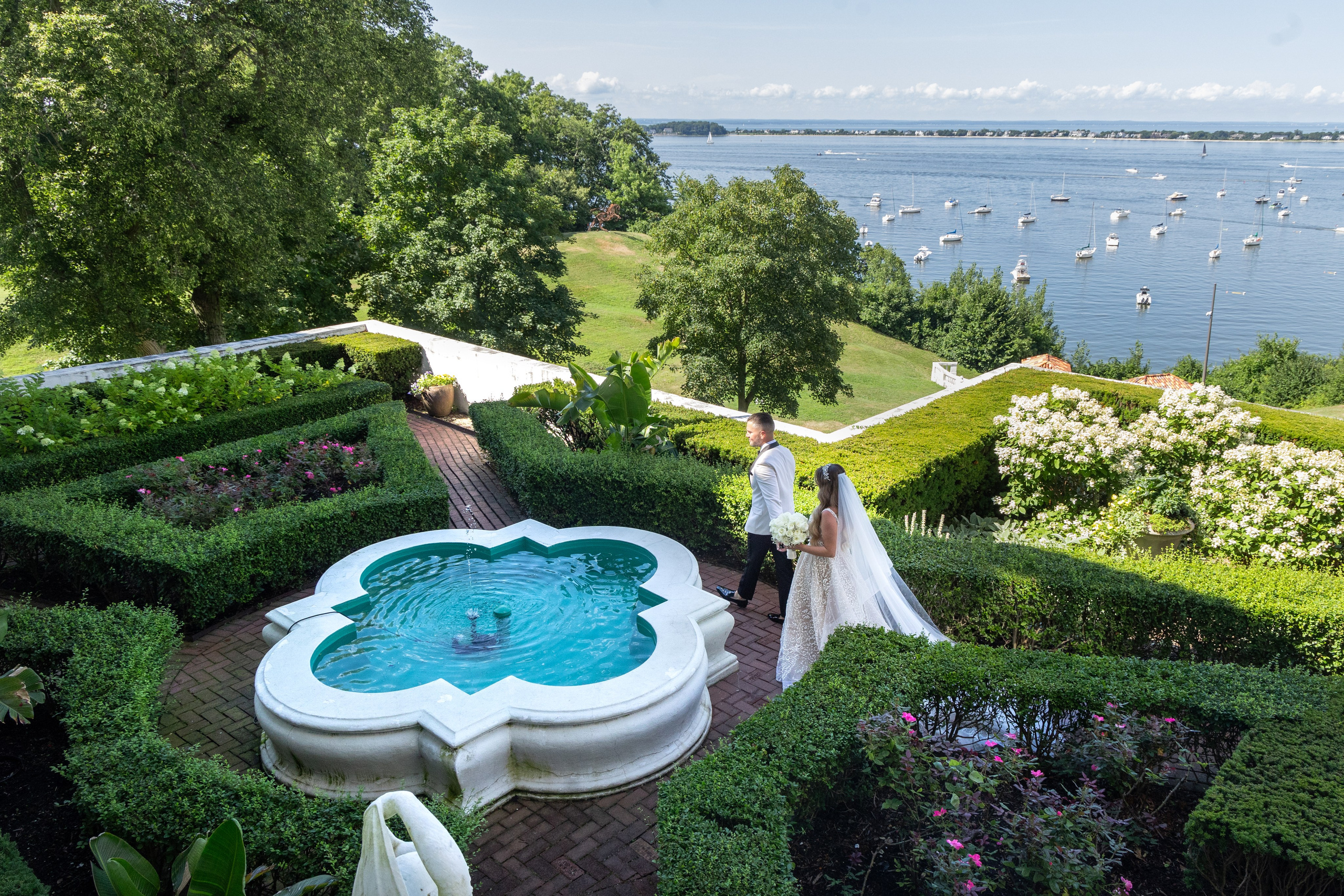 Alexa & Darren. Wedding Photo & Video