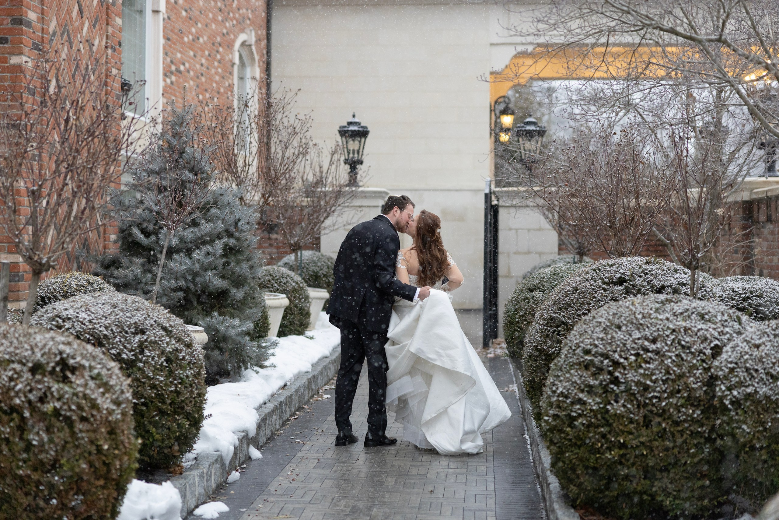 Isabel & Ross, Florentine Gardens. Wedding Photo & Video