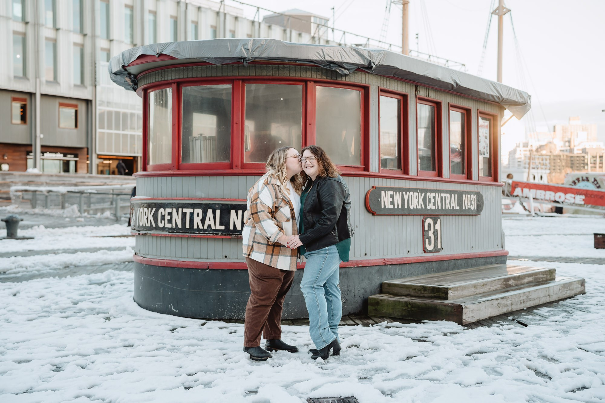 Maggie&Beth Proposal. Photographer in New York Faery By Mary
