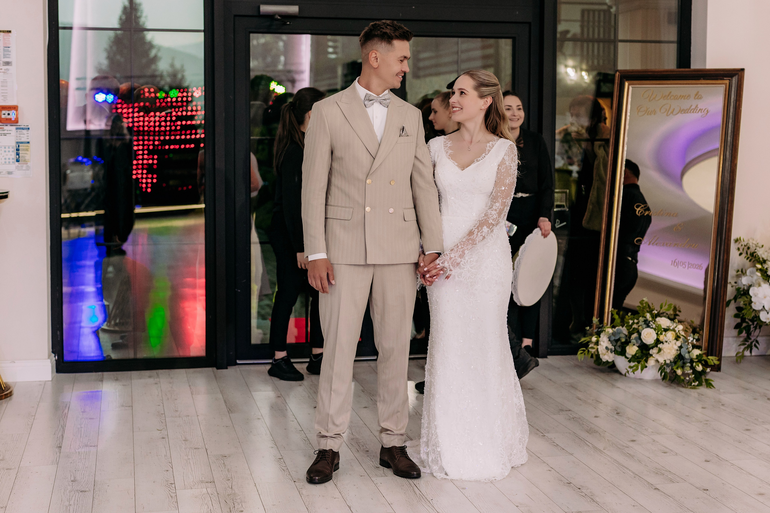 Nuntă Cristina & Alex. Photographer Miruna Buculei