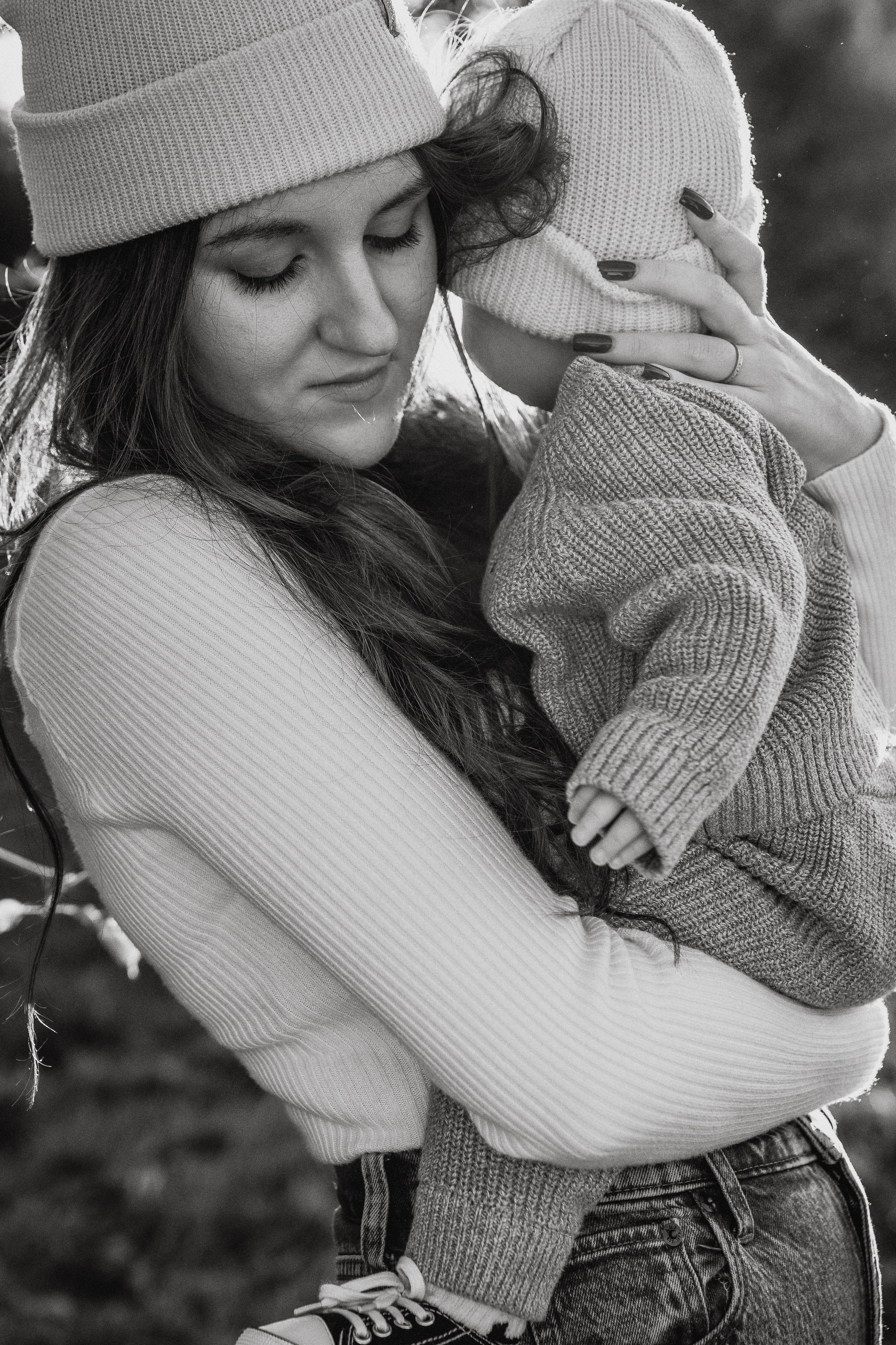 Family Photography in Nature – Candid & Beautiful Moments. Alisa Tant — Family and newborn photographer Bucks County, Montgomery county, Philadelphia, NJ