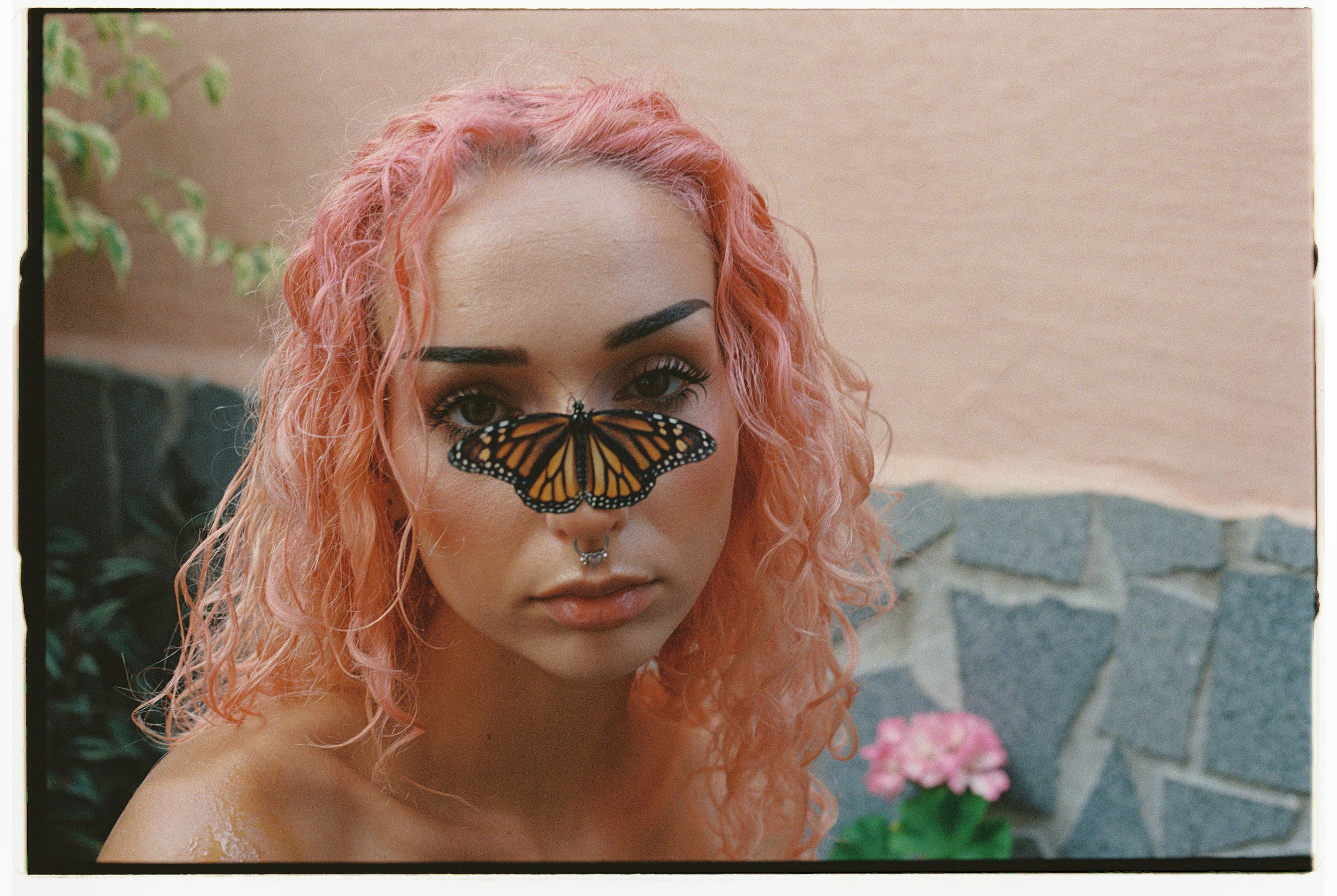 Adriana Butterfly. Portrait photographer in Madeira — Marina Shtukina