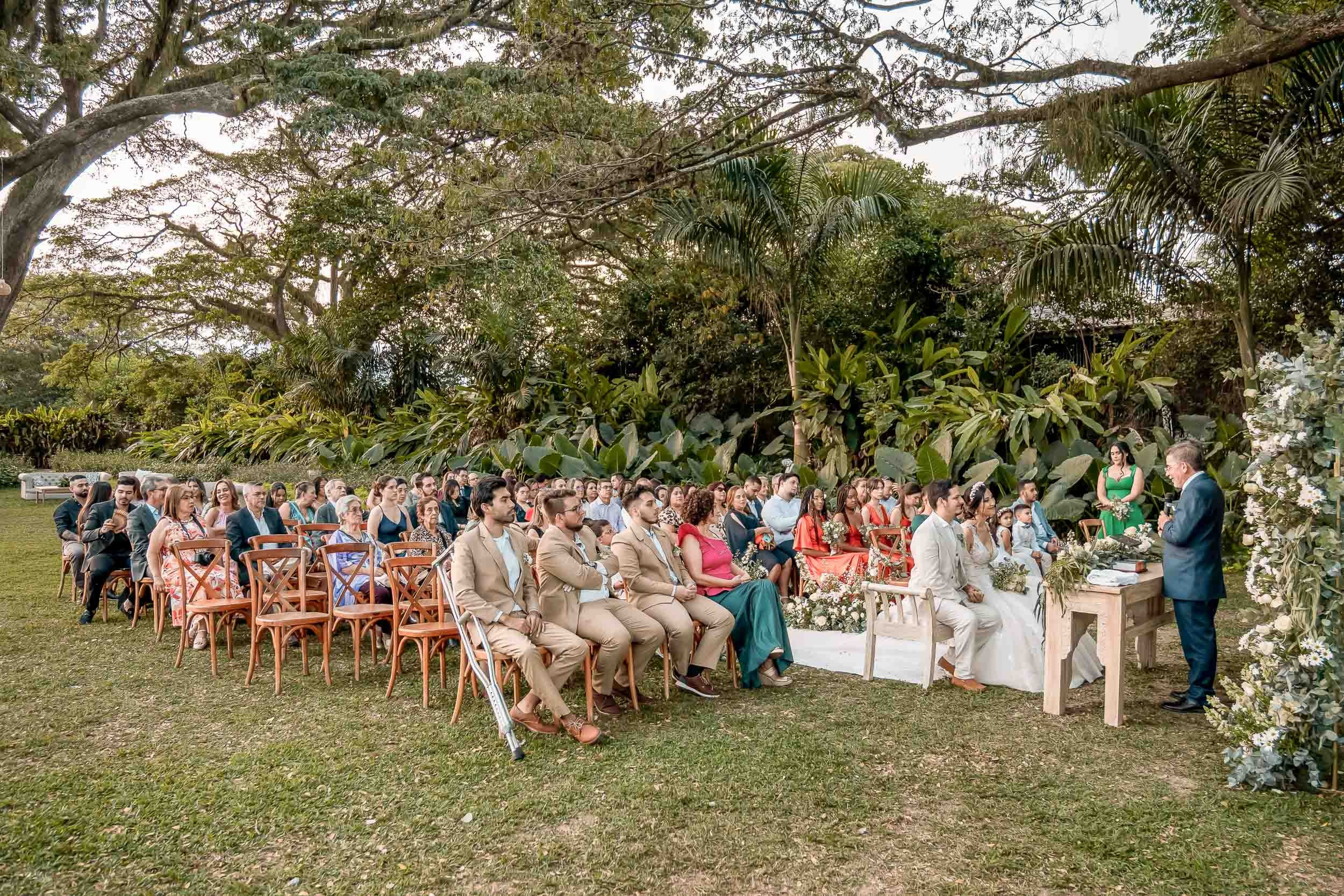 Boda en Cali. Hacienda Entre Rios - Daniela & Rodrigo. Karen Ortiz Photography / Fotógrafo profesional en Cali - Colombia