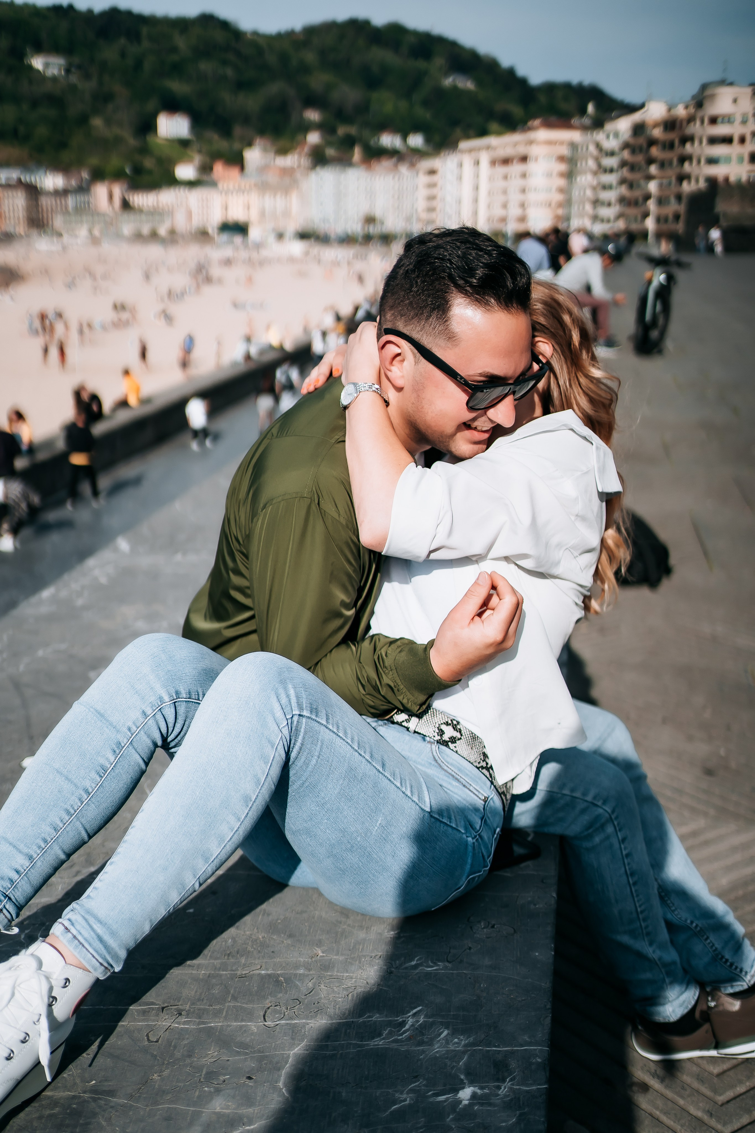 Love story. Holigood foto y video reportaje de bodas en San Sebastián y Europa