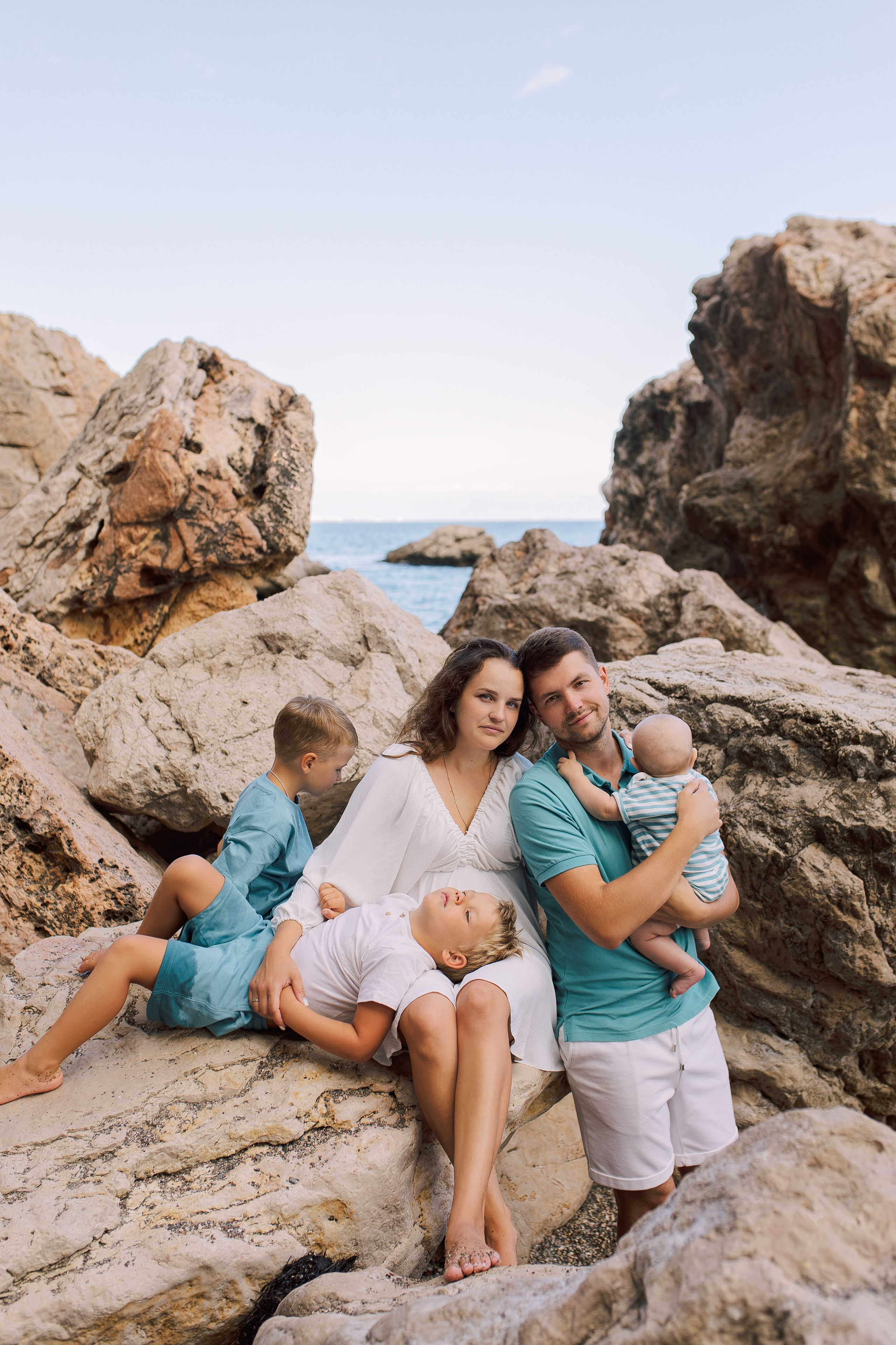 Family Photographer in Kemer | Sunset Beach Photoshoot | Alsu Develi Wedding & Portrait Photographer in Kemer, Antalya | Alsu Develi. Professional Photographer in Alanya, Side, Belek, Antalya. Turkiye
