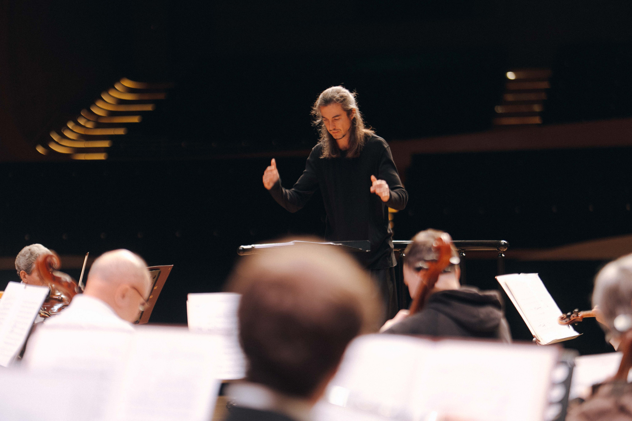 The Tchaikovsky Academic Grand Symphony Orchestra in Baku. Wedding&Event photographer Ismail Rzayev in Baku